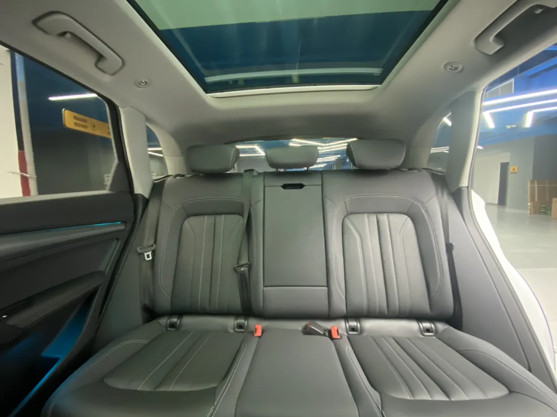 Audi Q5L 40 TFSI, 2022 15