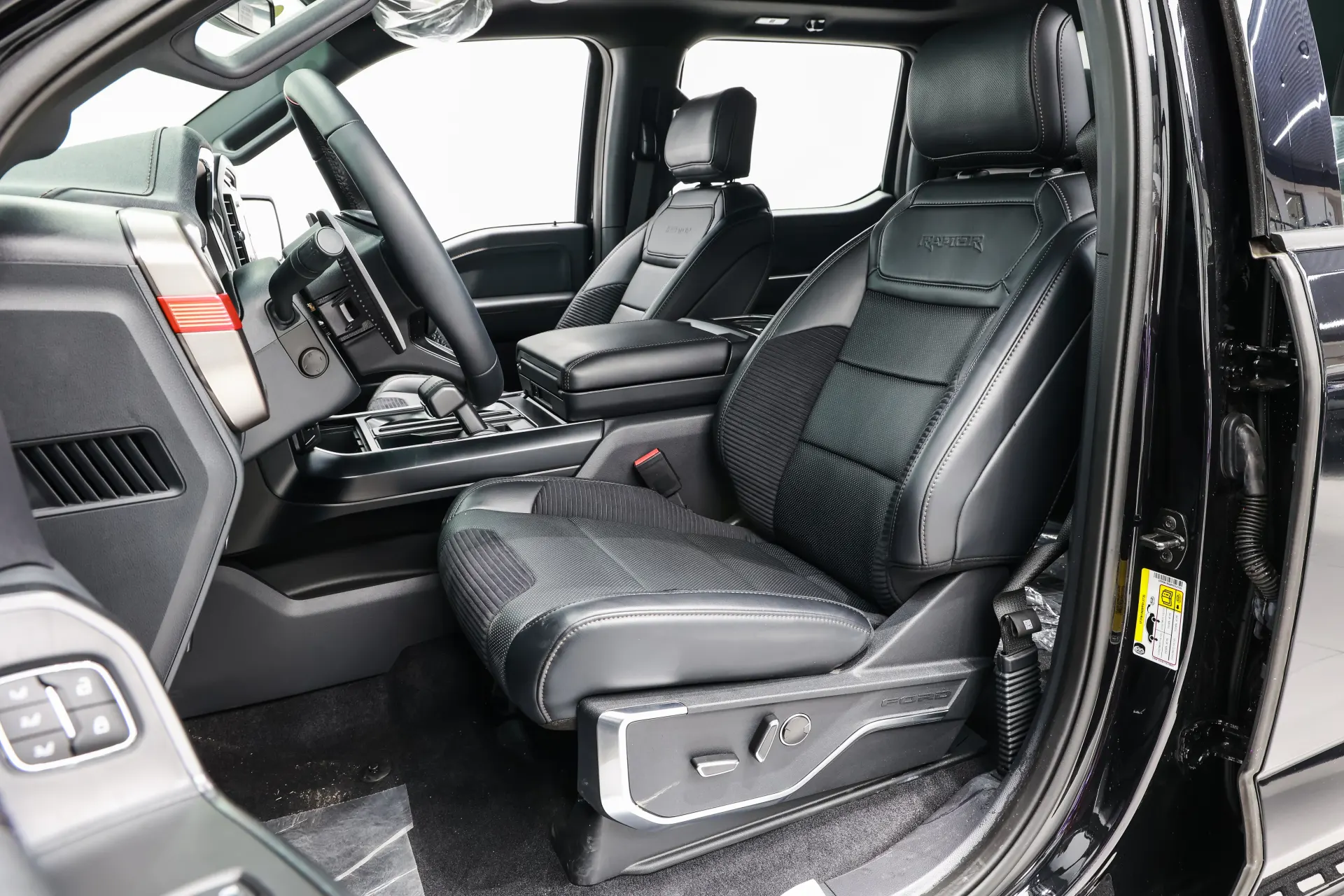 Ford F-150, 2023 22