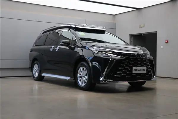 Toyota Granvia, 2025 14