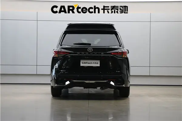 Toyota Granvia, 2025 7