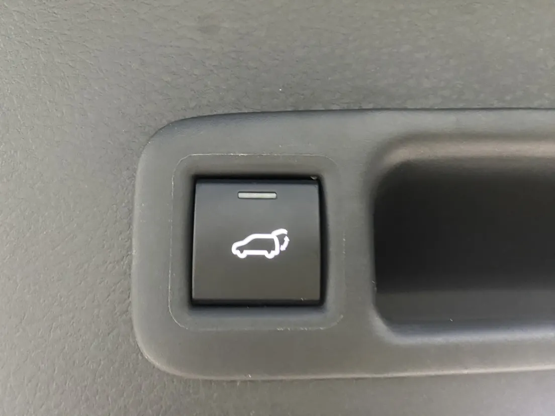 Toyota Granvia, 2025 23