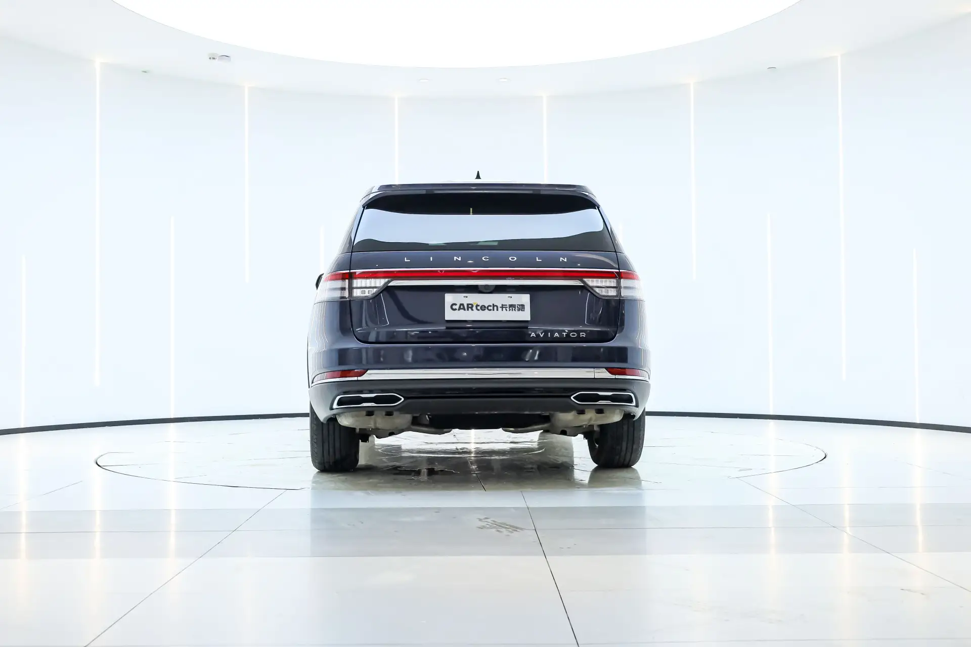 Lincoln Aviator, 2024 6