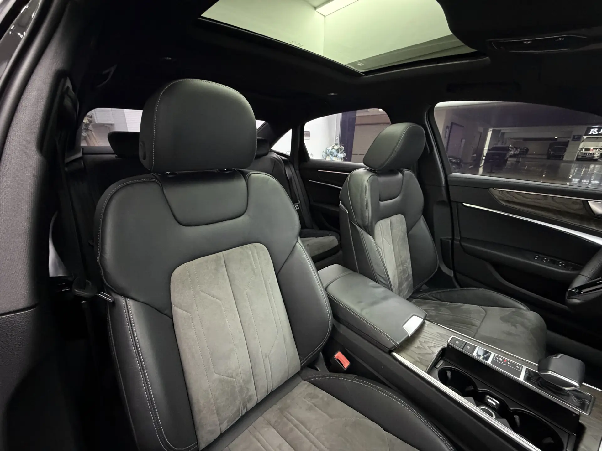 Audi A6L 45 TFSI, 2020 16