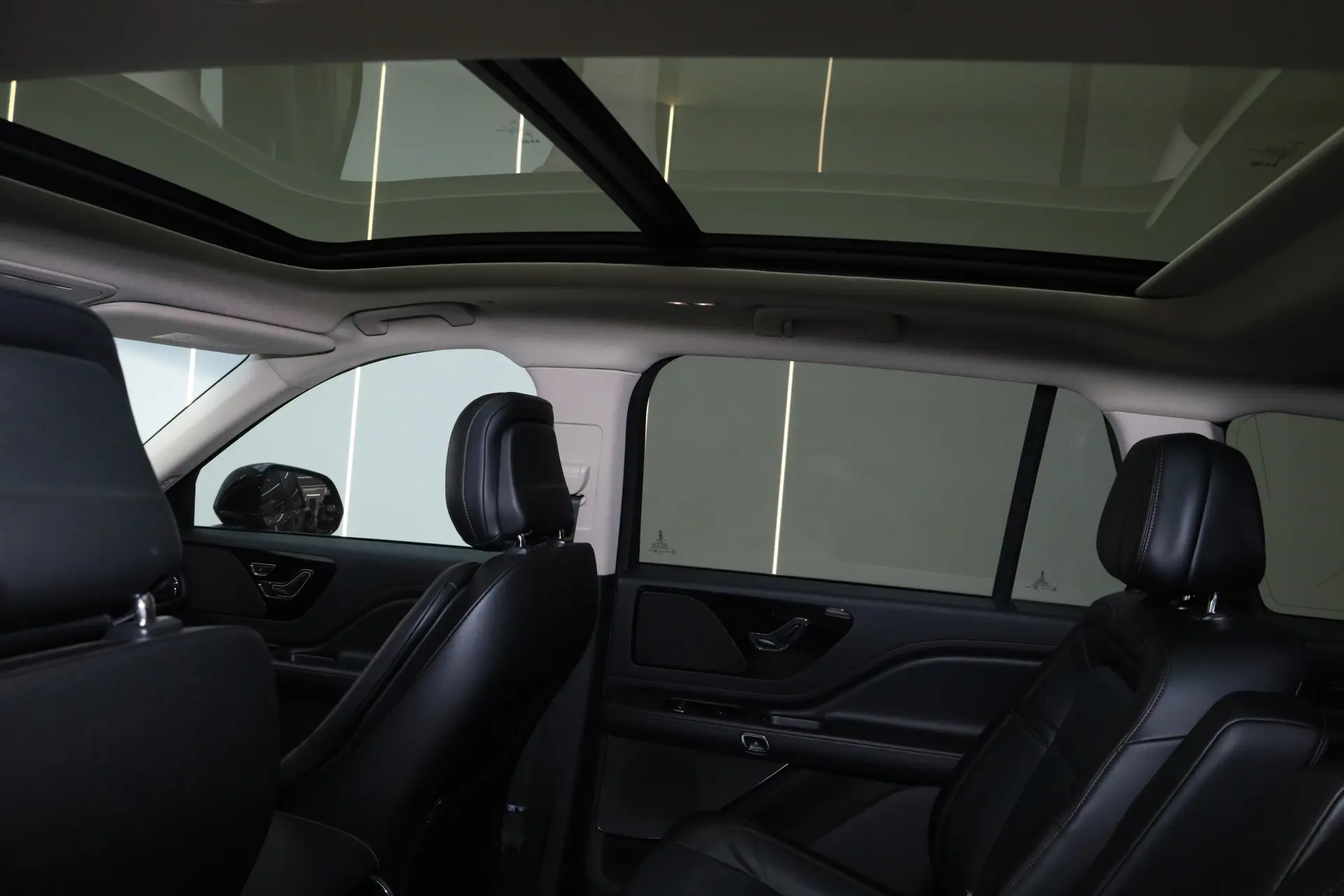 Lincoln Aviator, 2024 27