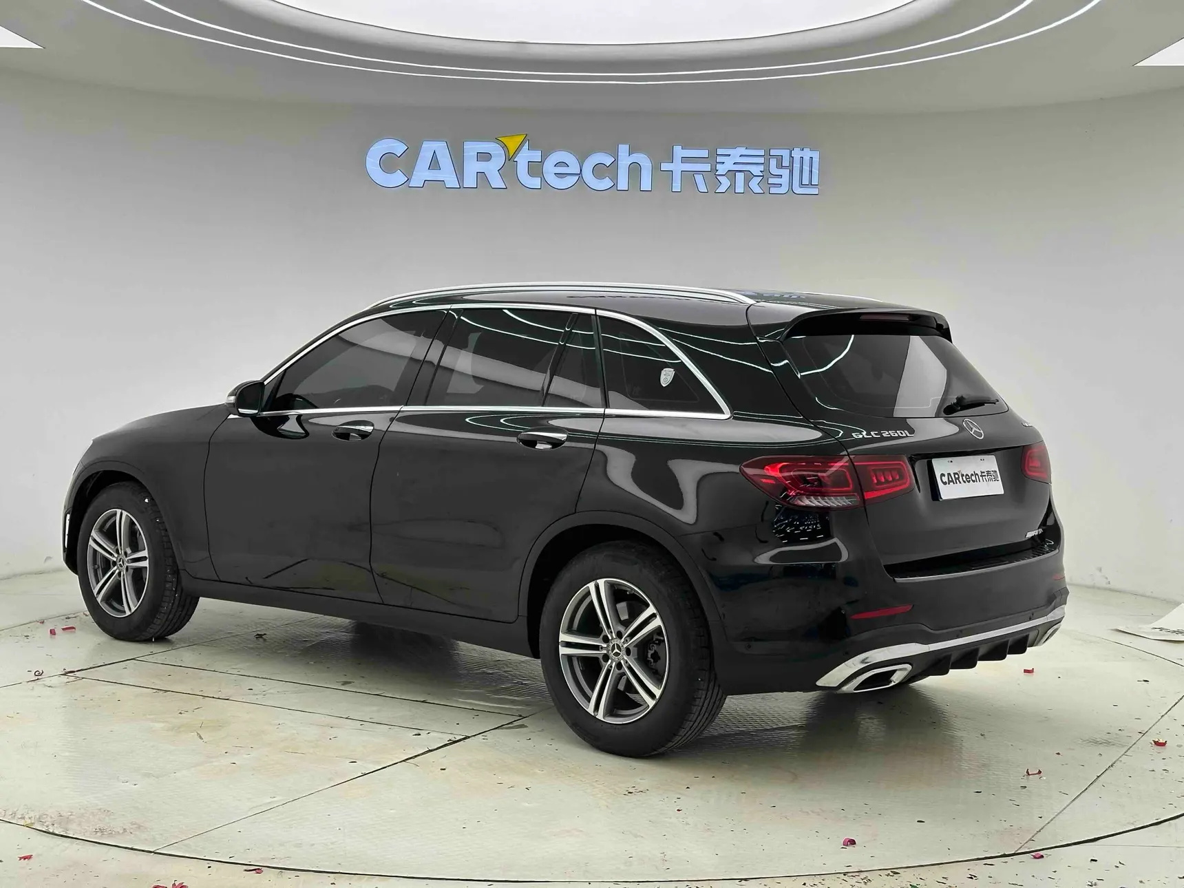 Mercedes-Benz GLC 260 L, 2020 6