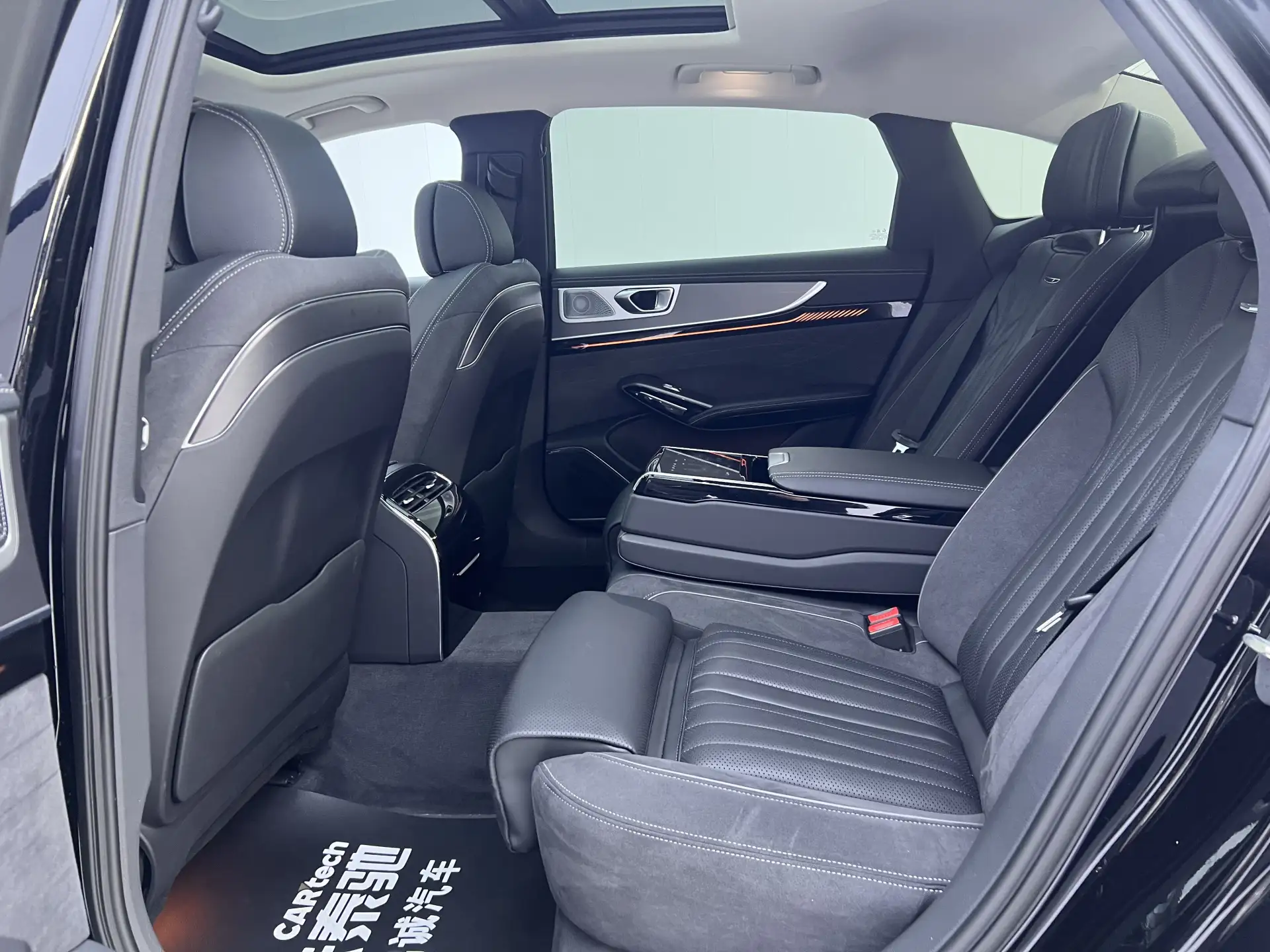 Hongqi H9, 2024 25