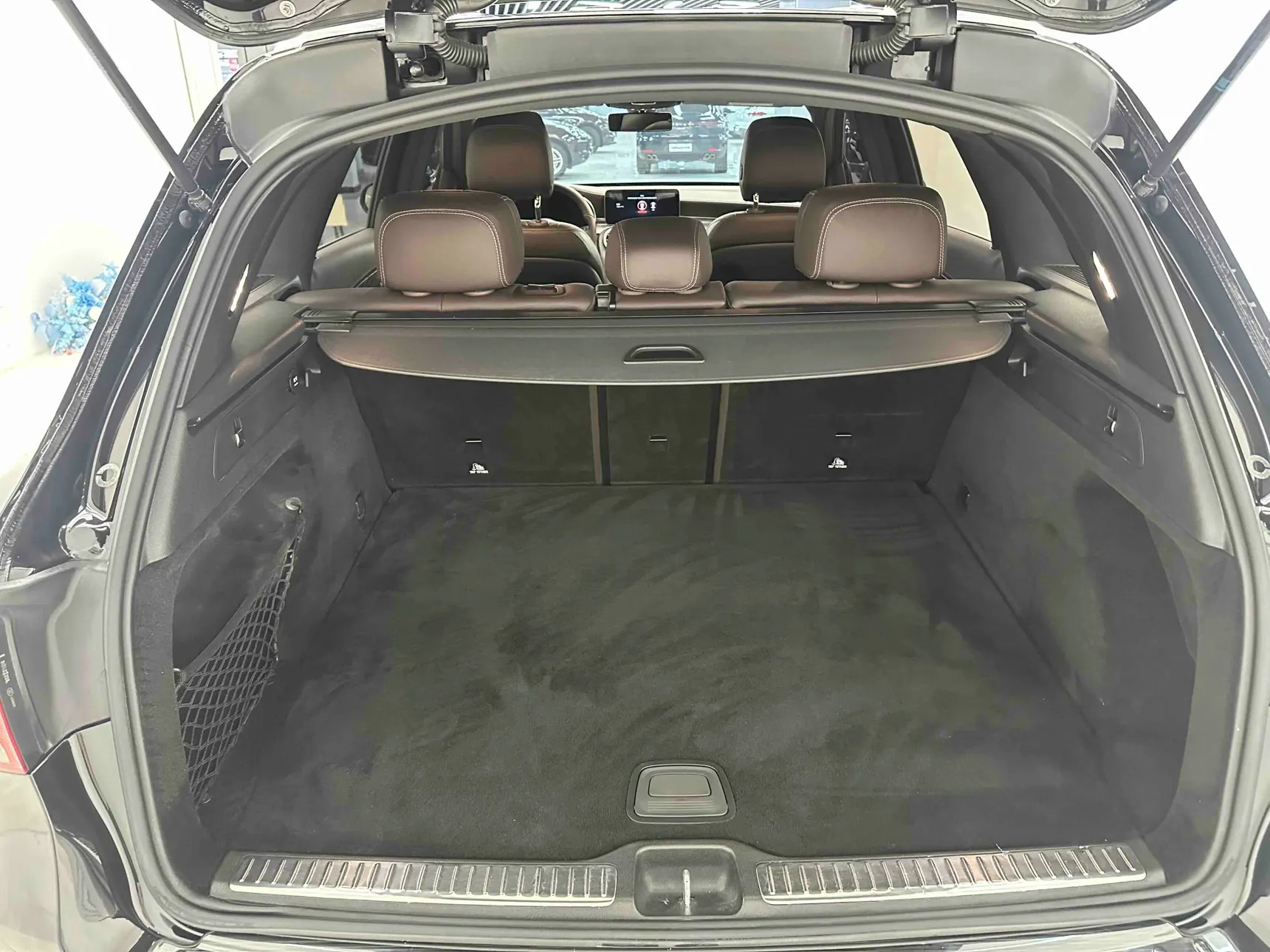 Mercedes-Benz GLC 260 L, 2020 8