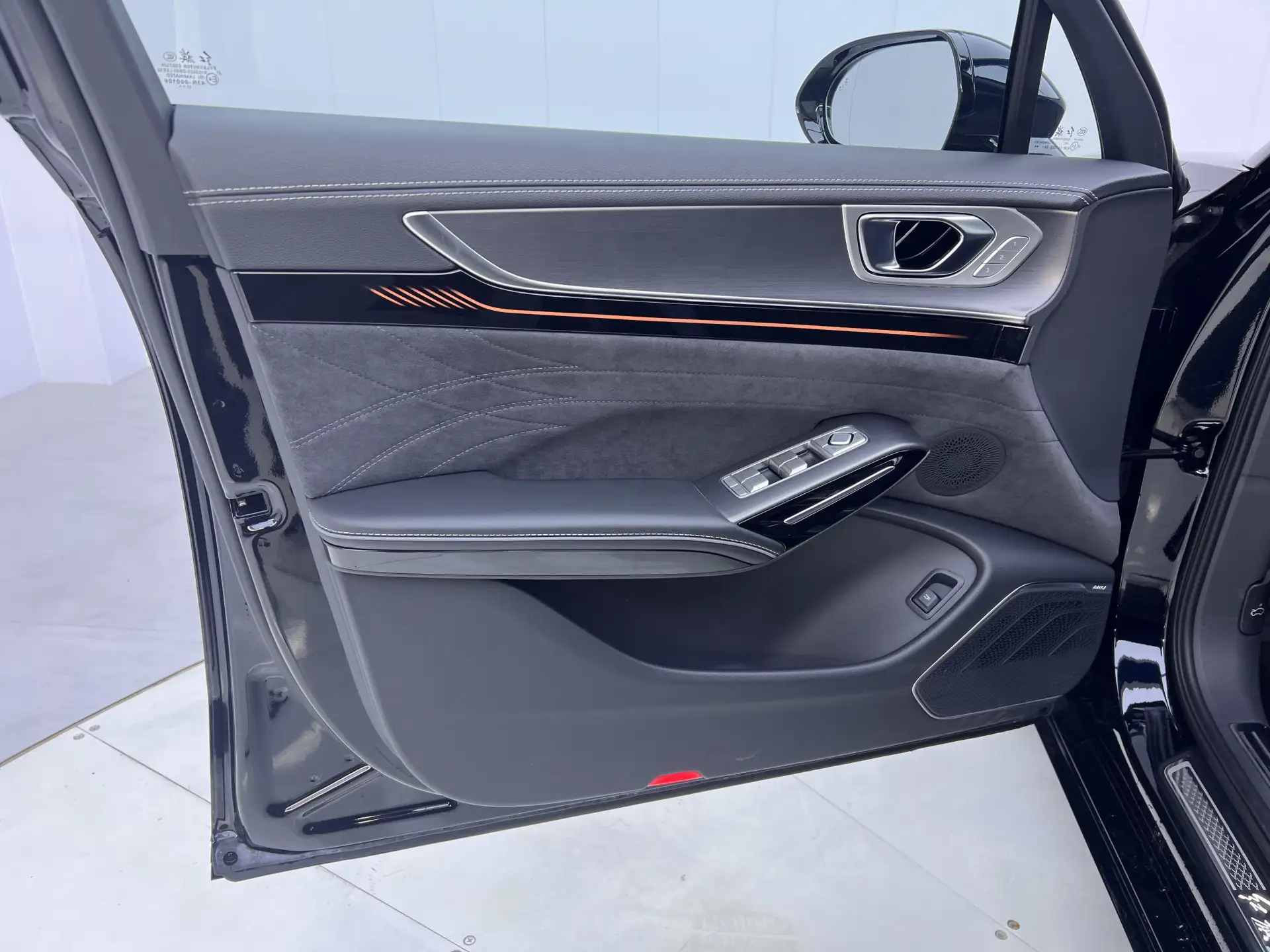 Hongqi H9, 2024 17