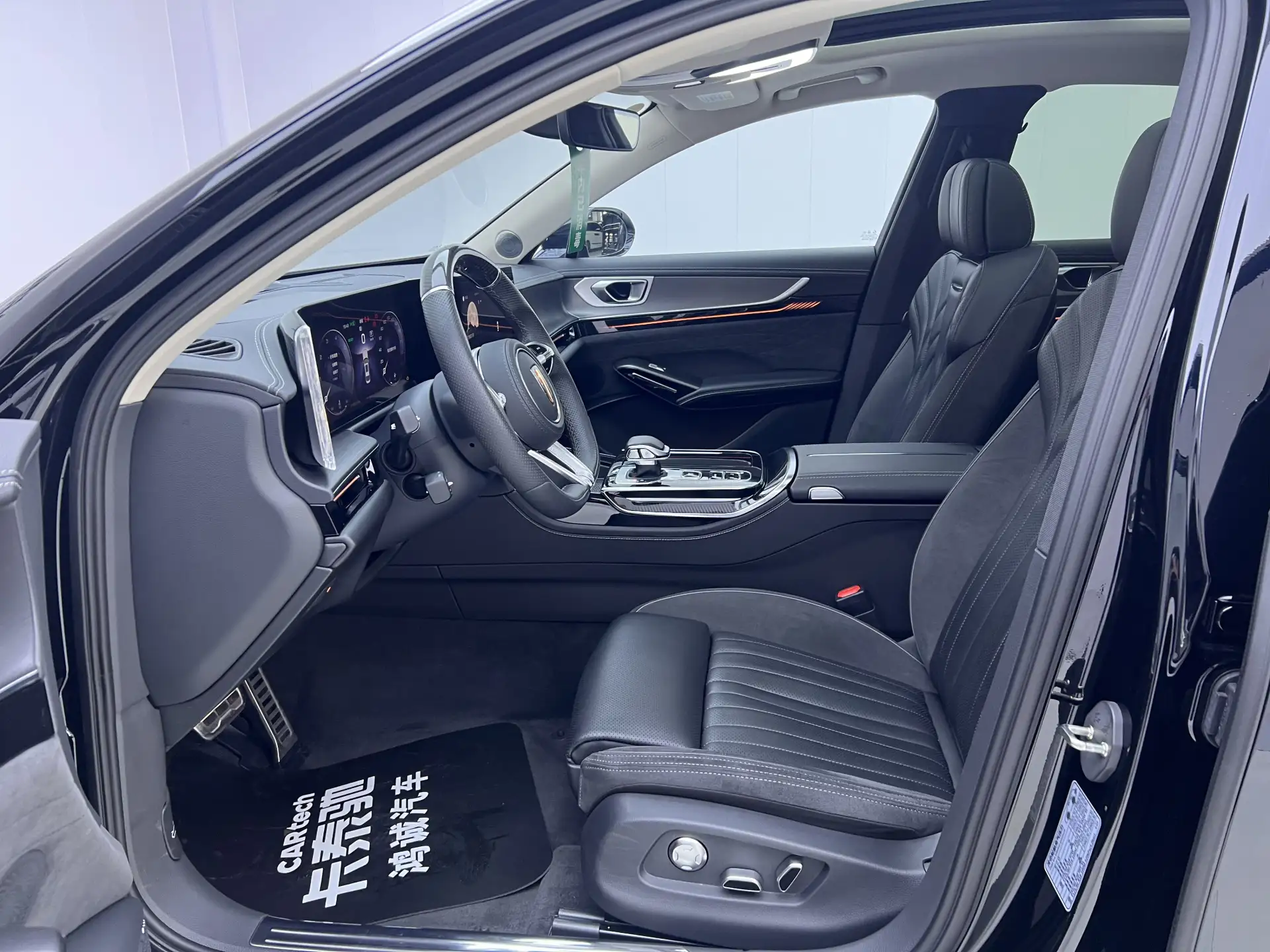 Hongqi H9, 2024 18