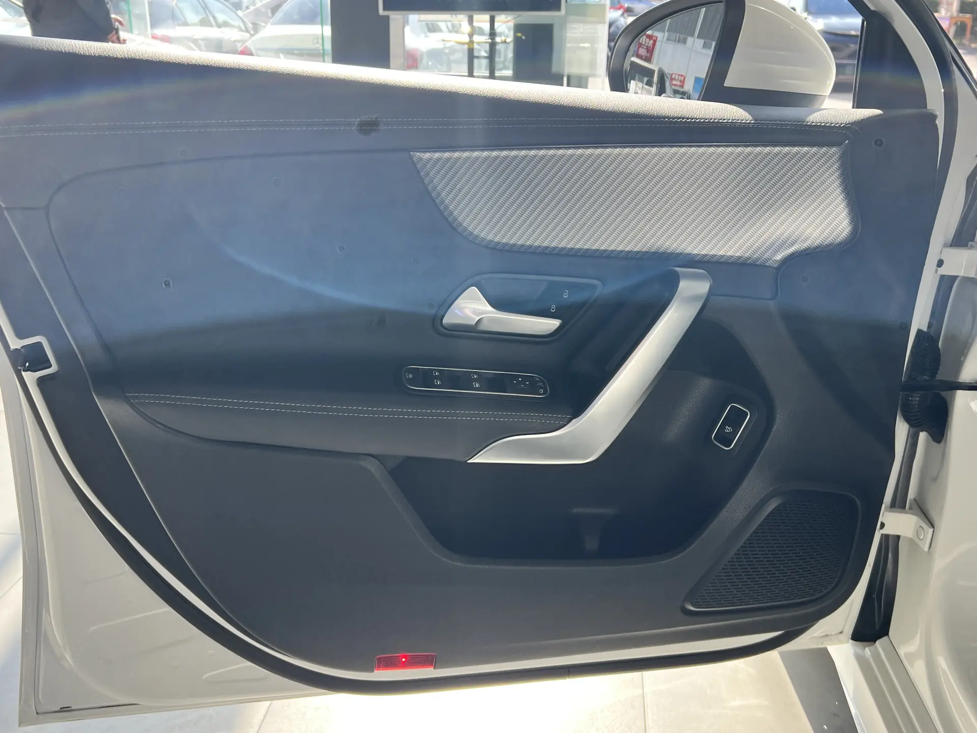 Mercedes-Benz A 200 L, 2023 20