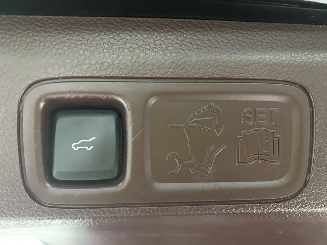Lincoln Navigator, 2020 25