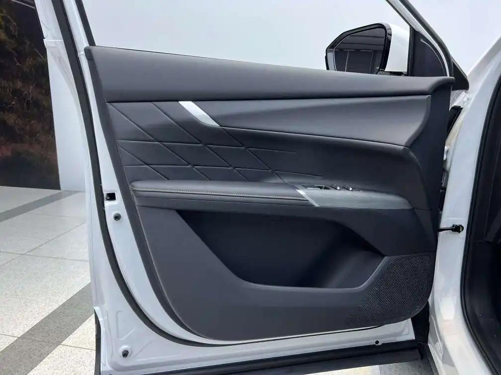 Changan CS75 PLUS, 2025 24