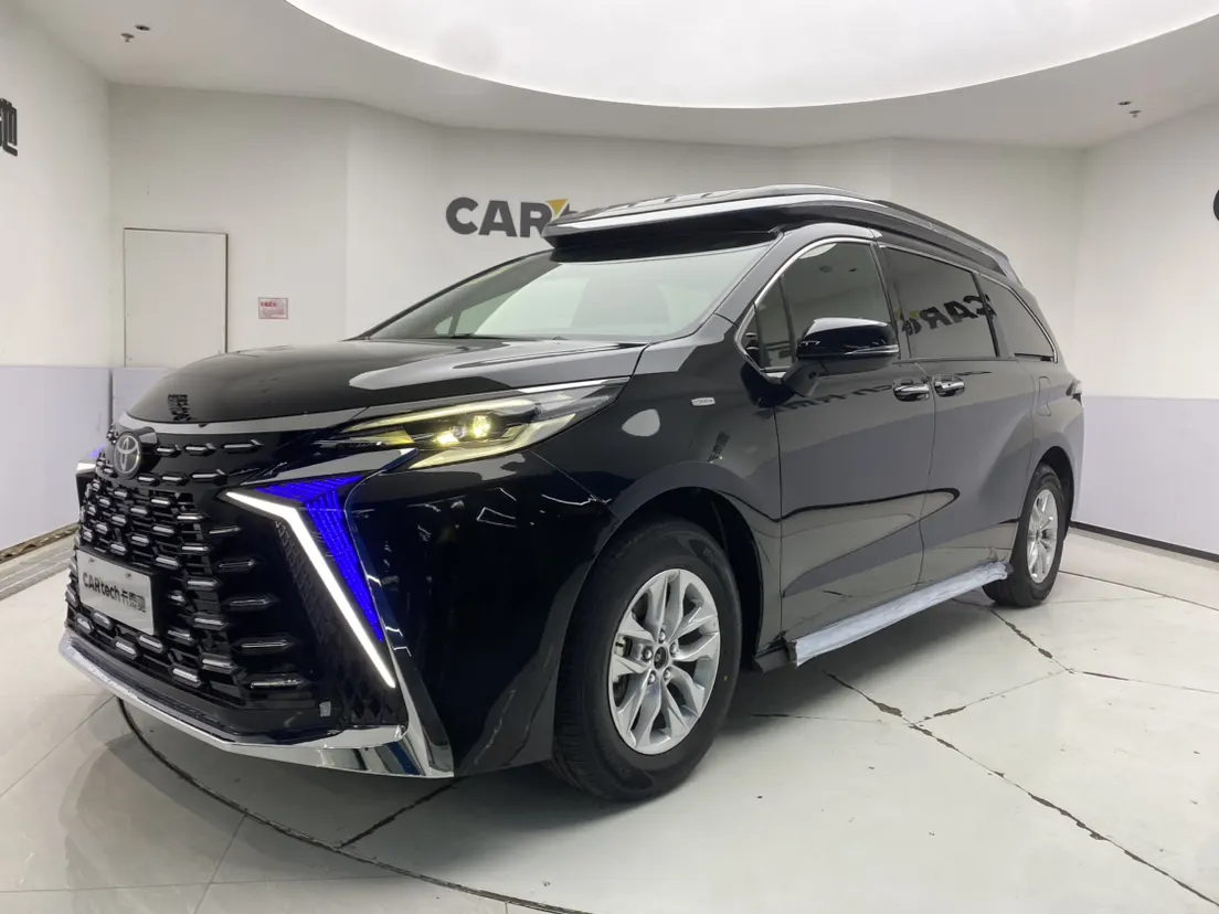Toyota Granvia, 2025 7