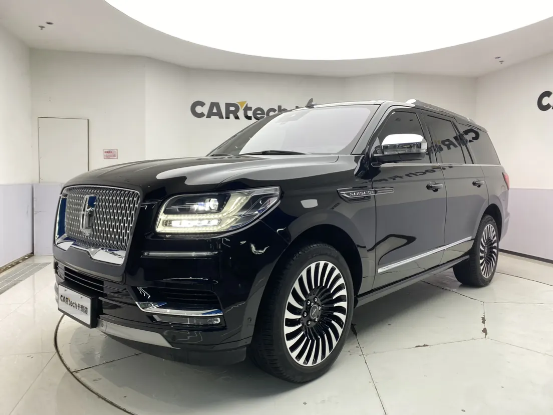 Lincoln Navigator