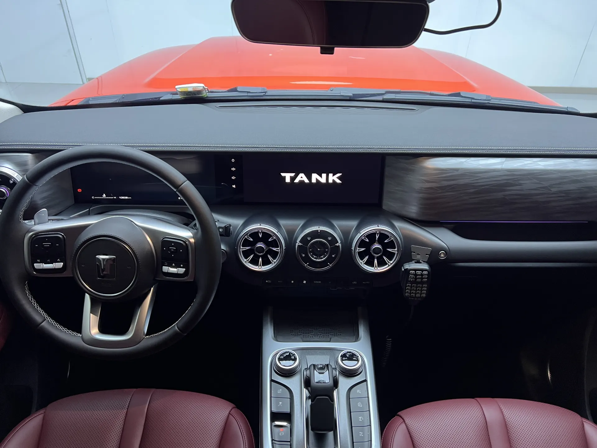 Tank 300, 2024 14