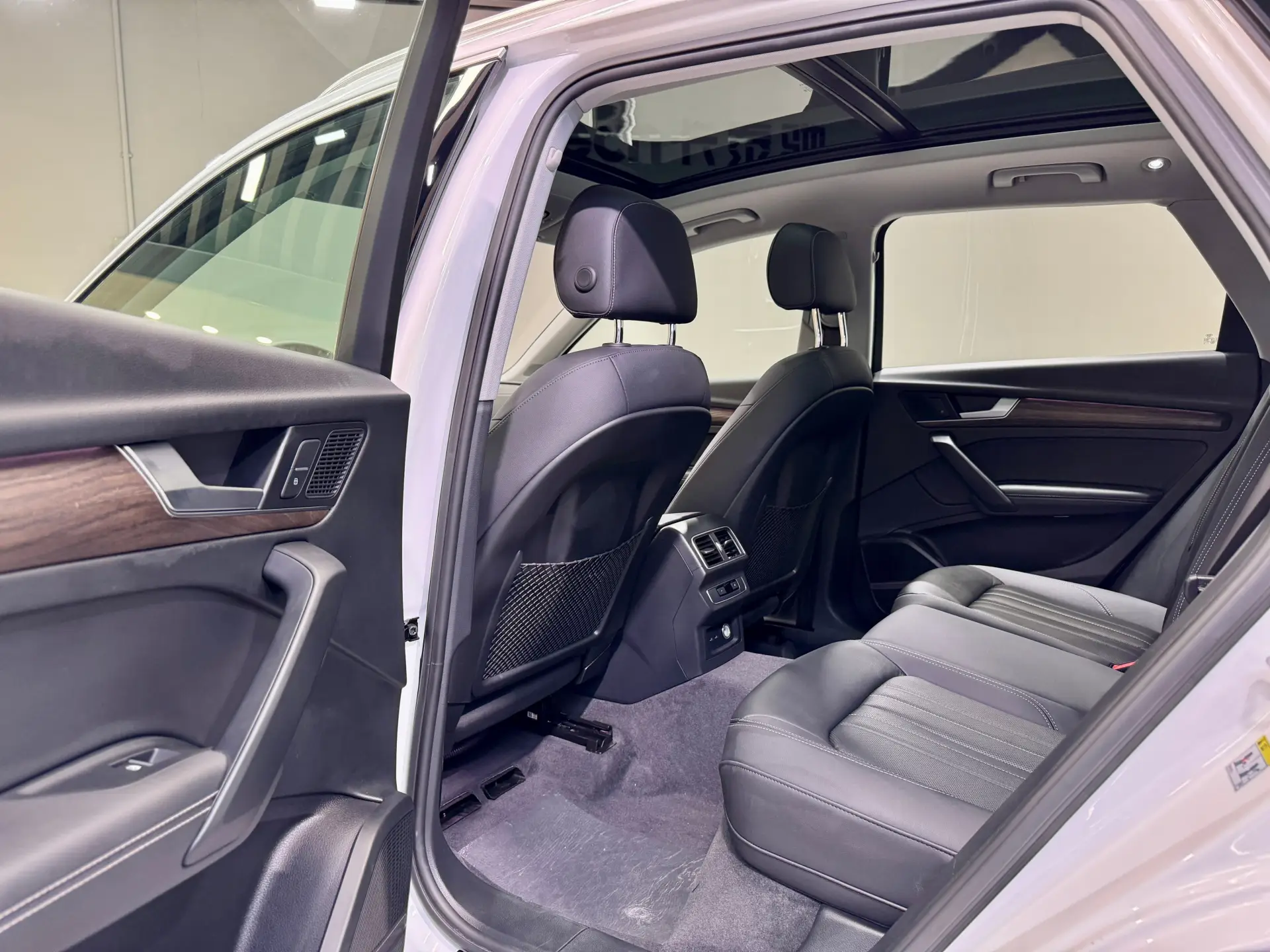 Audi Q5L 45, 2022 25
