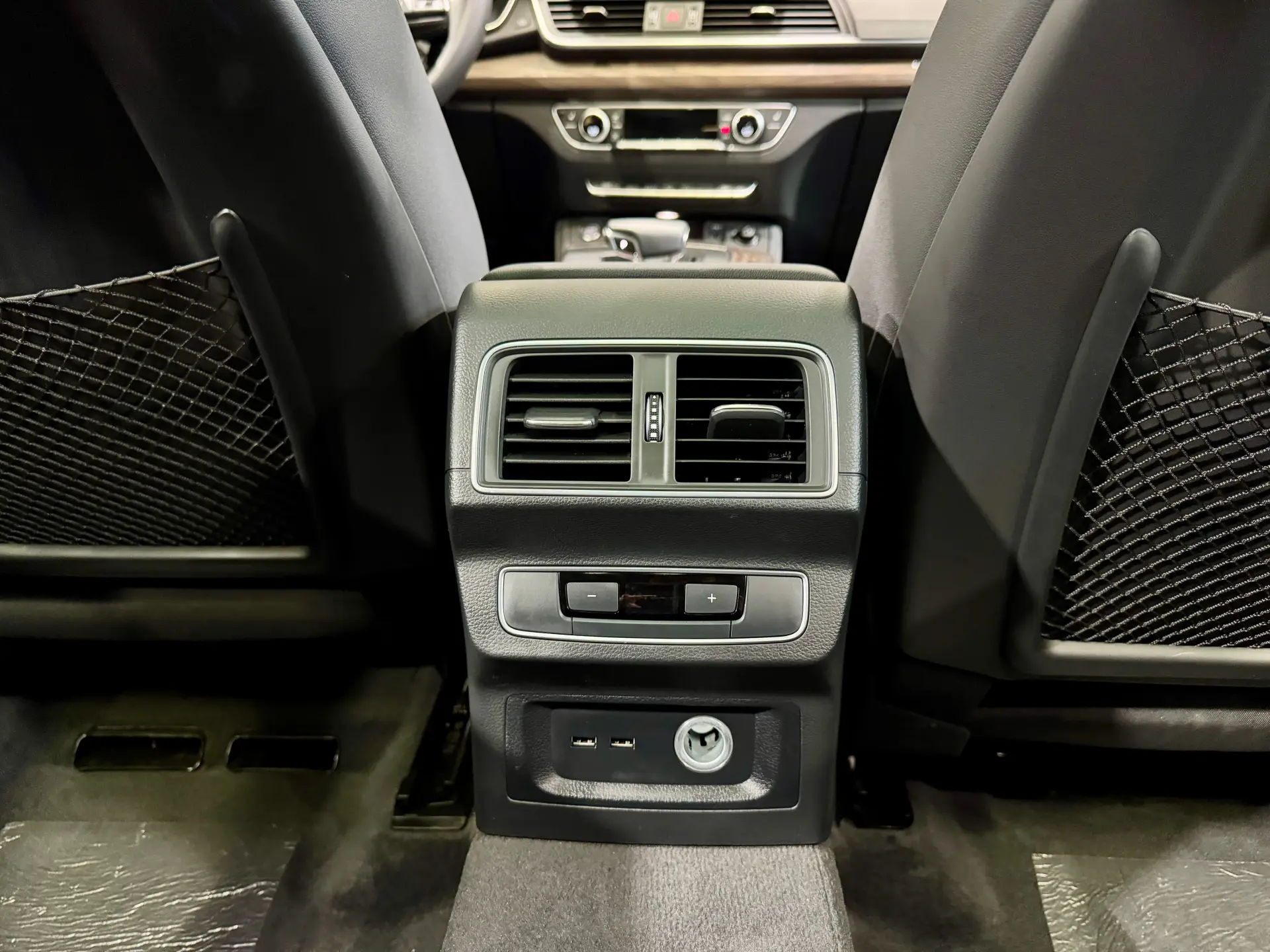 Audi Q5L 45, 2022 26