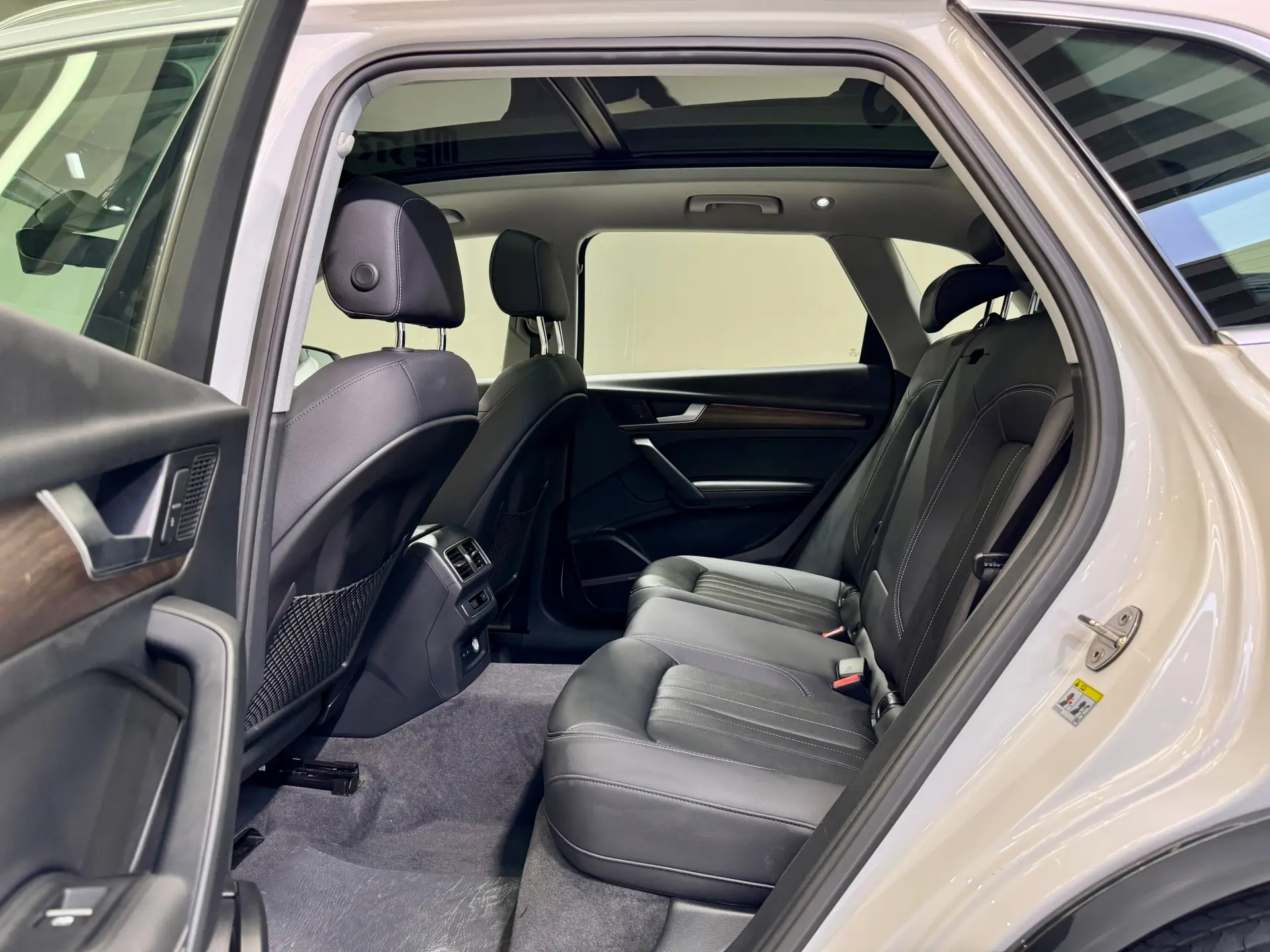 Audi Q5L 45, 2022 24