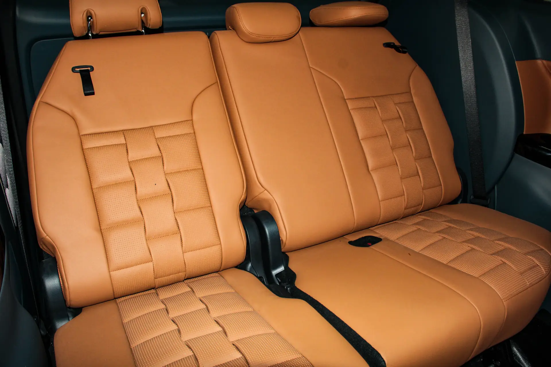 Toyota Granvia, 2025 19