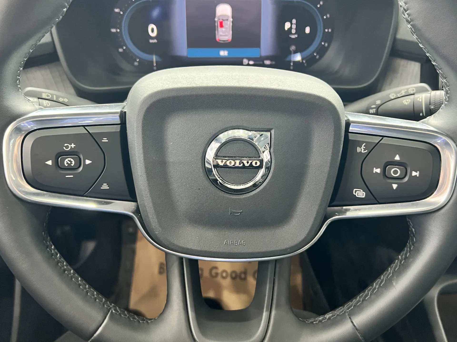 Volvo XC40, 2025 26