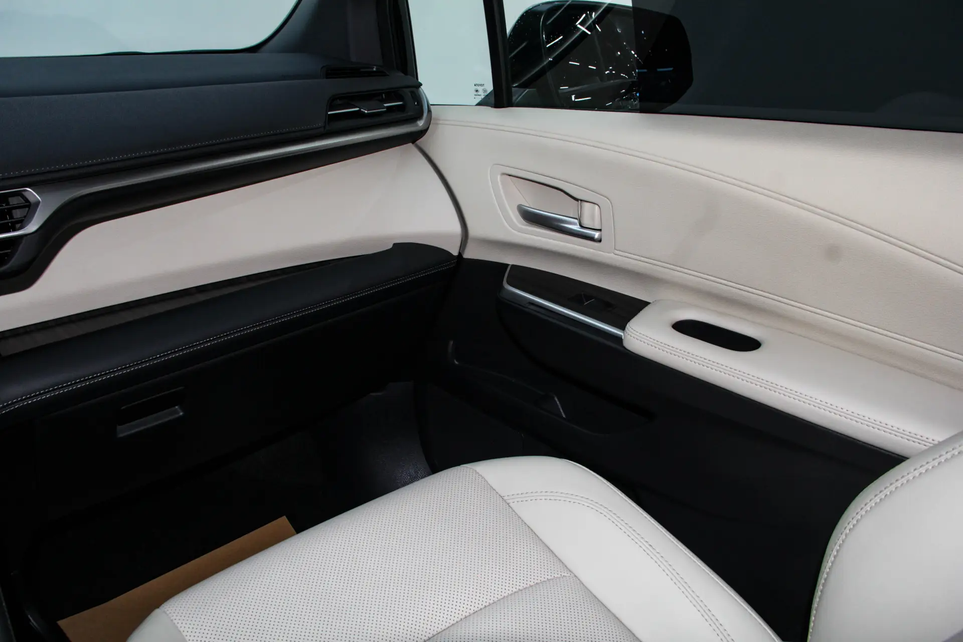 Toyota Sienna, 2024 32