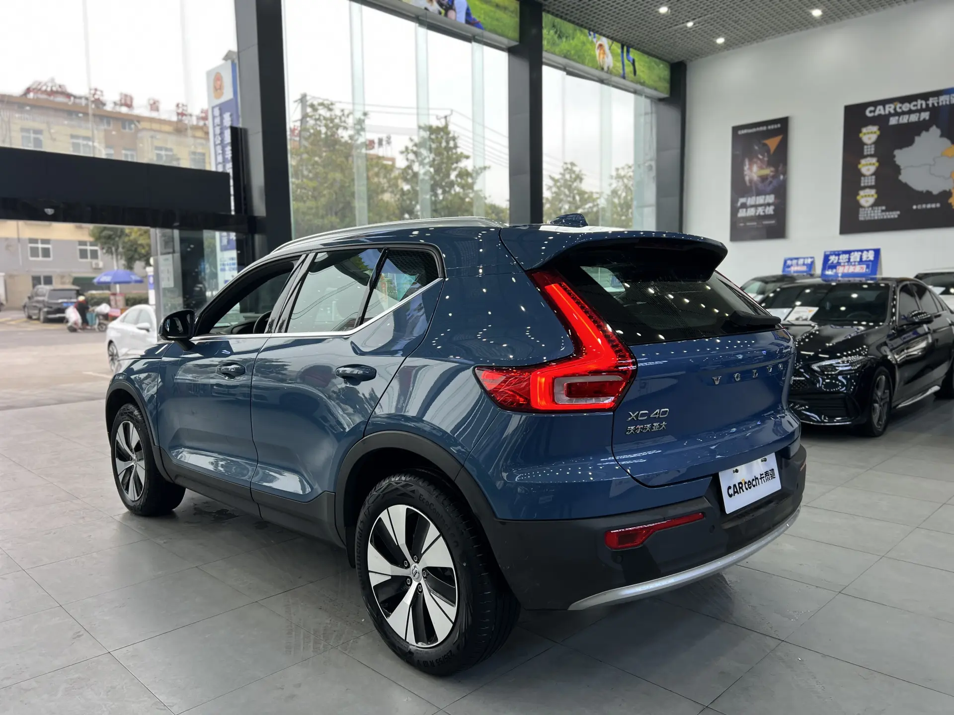 Volvo XC40, 2025 8