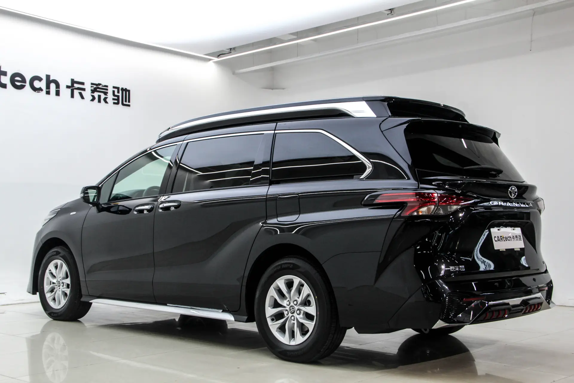 Toyota Granvia, 2025 7