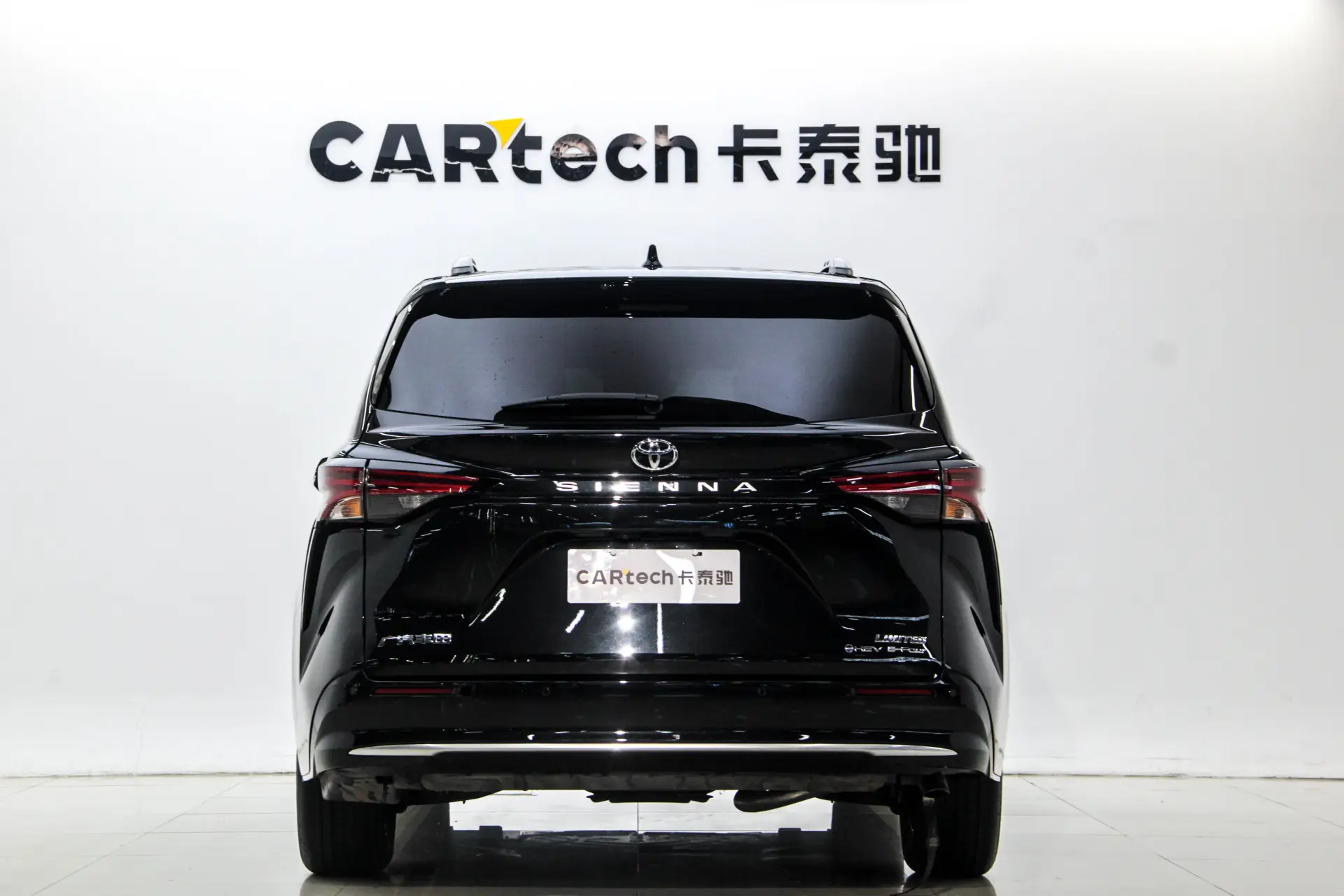 Toyota Sienna, 2024 4