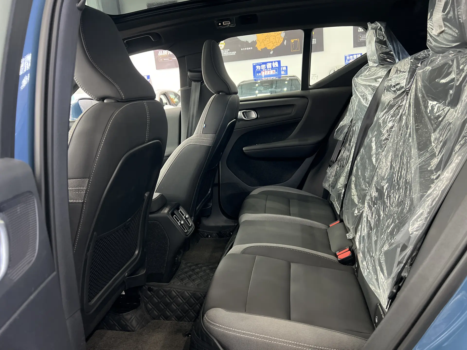 Volvo XC40, 2025 22