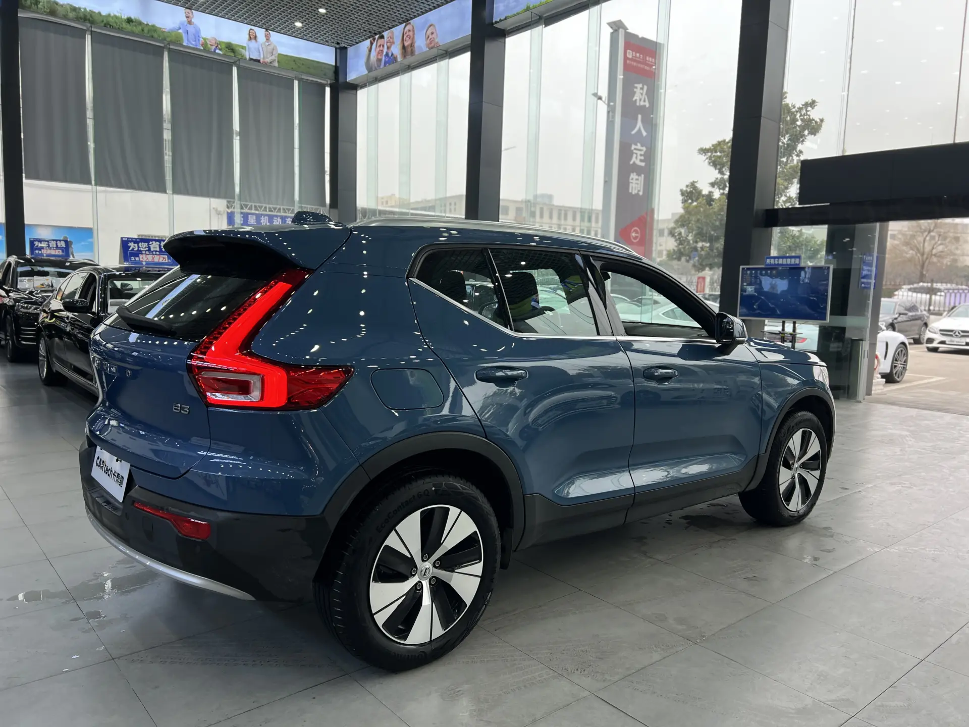 Volvo XC40, 2025 6