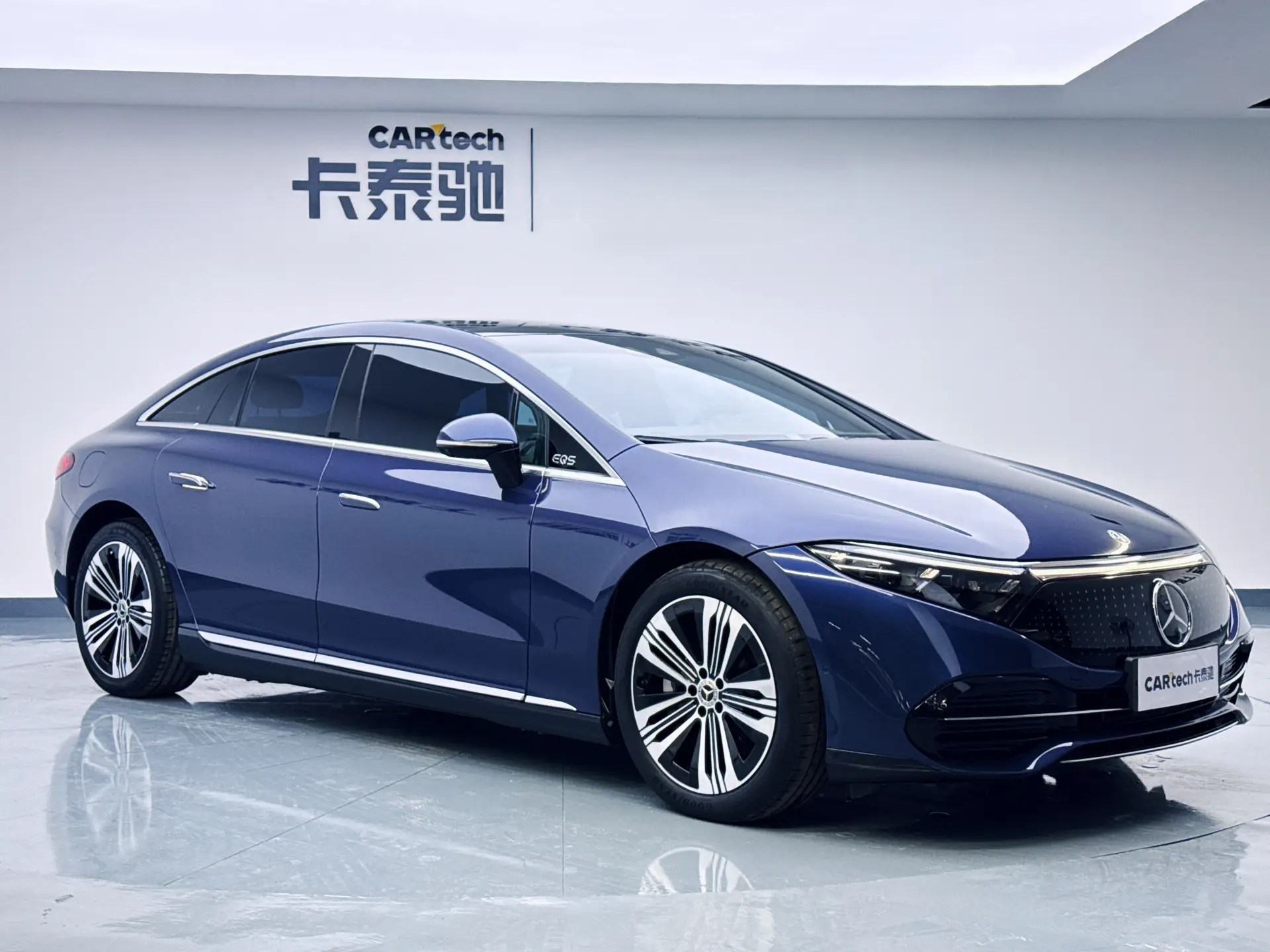 Mercedes-Benz EQS, 2024 3