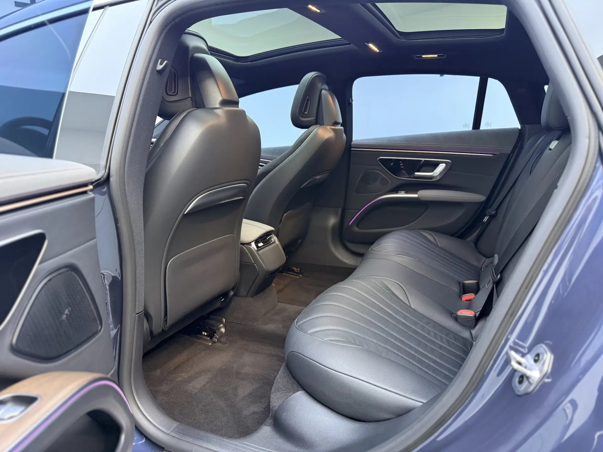Mercedes-Benz EQS, 2024 17