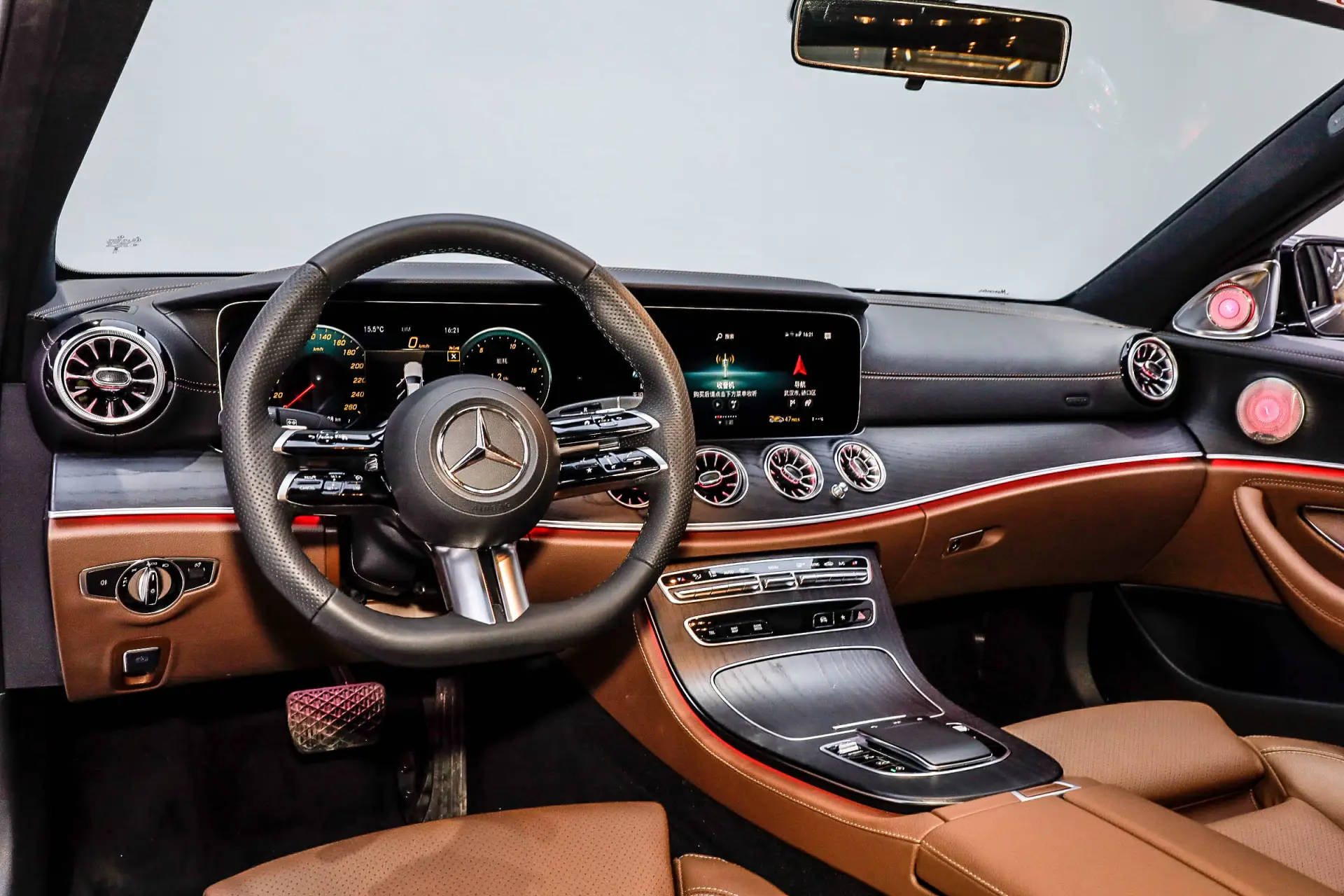 Mercedes-Benz E 260 L, 2023 31