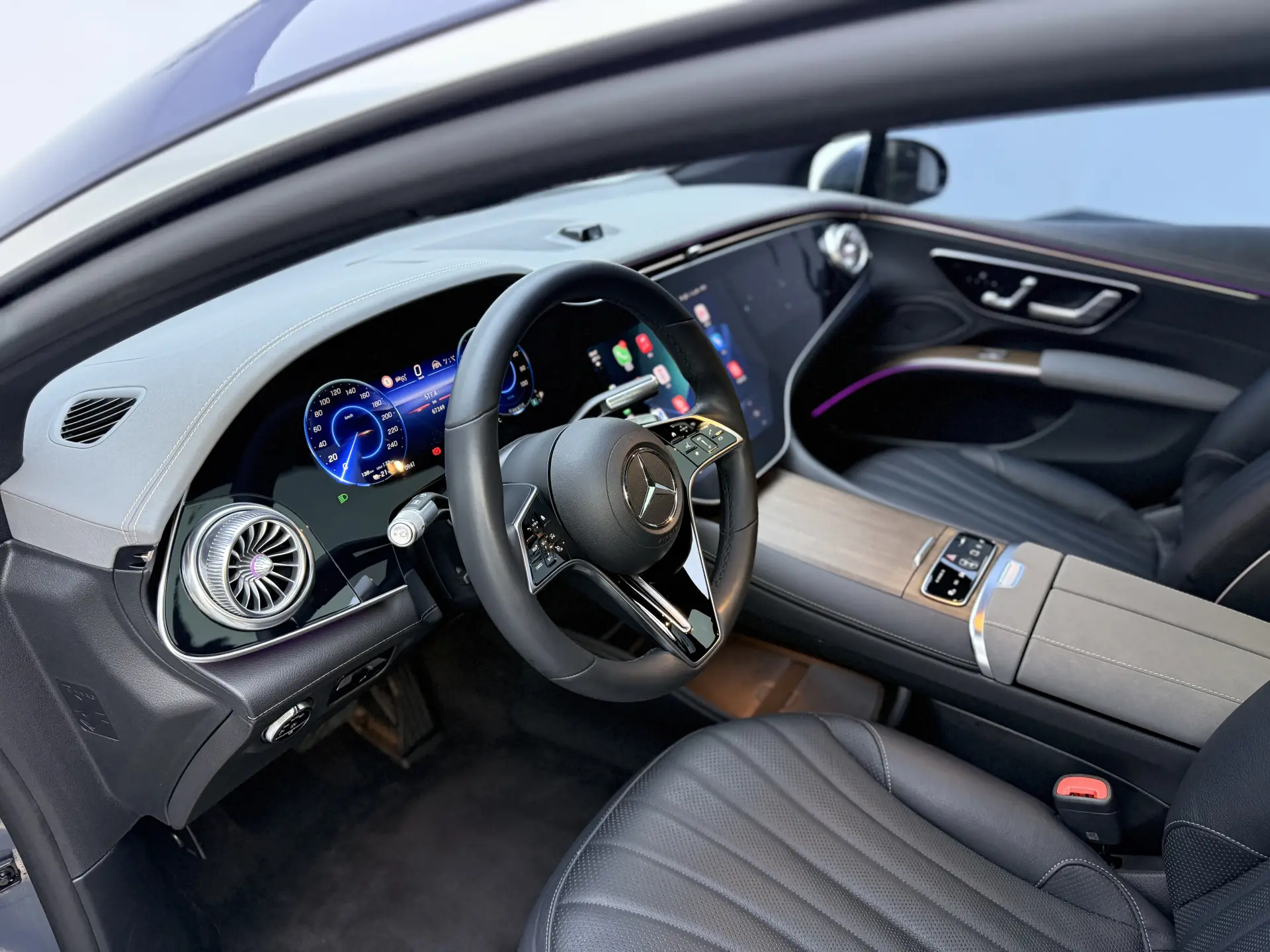 Mercedes-Benz EQS, 2024 15