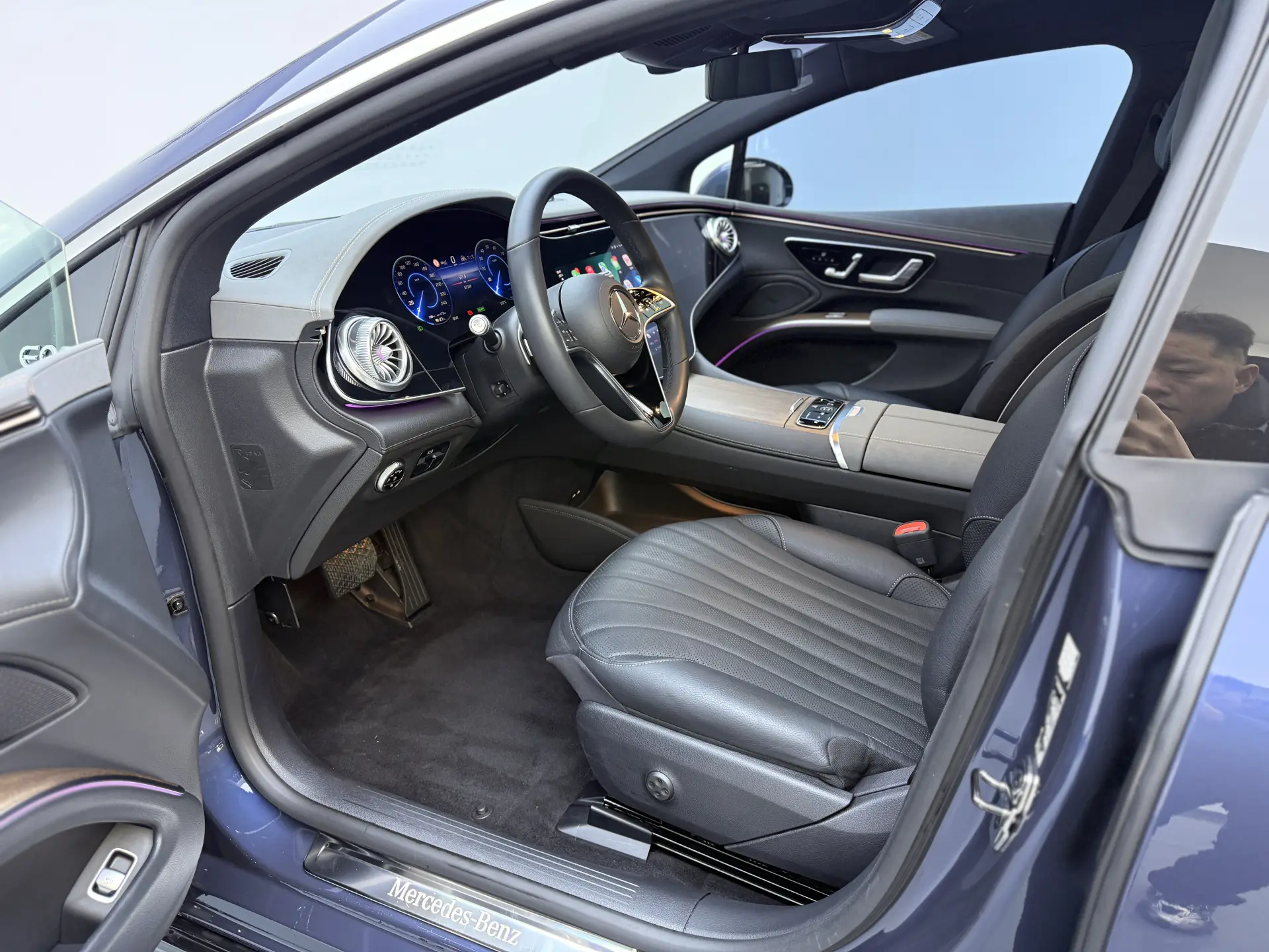 Mercedes-Benz EQS, 2024 12
