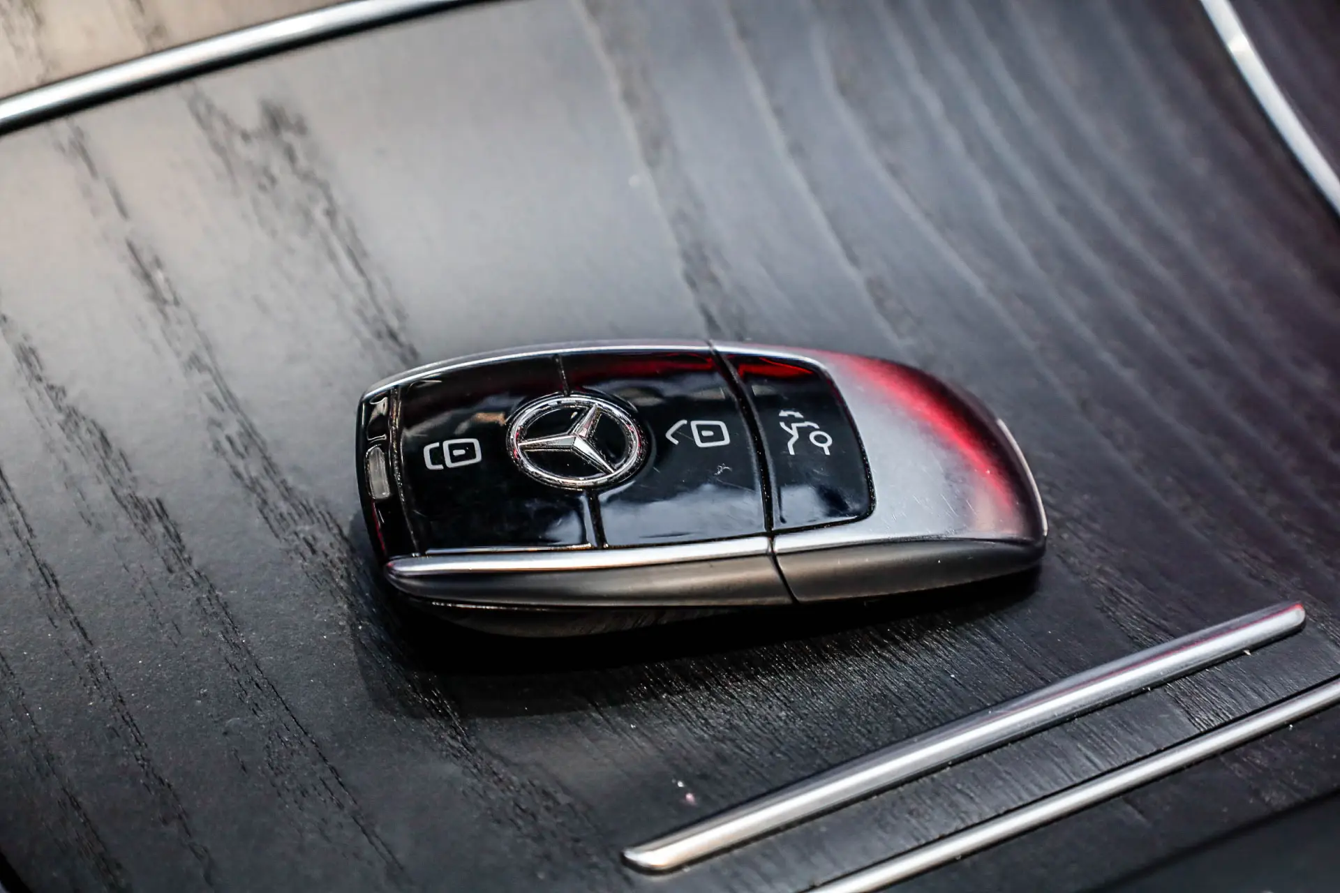 Mercedes-Benz E 260 L, 2023 23