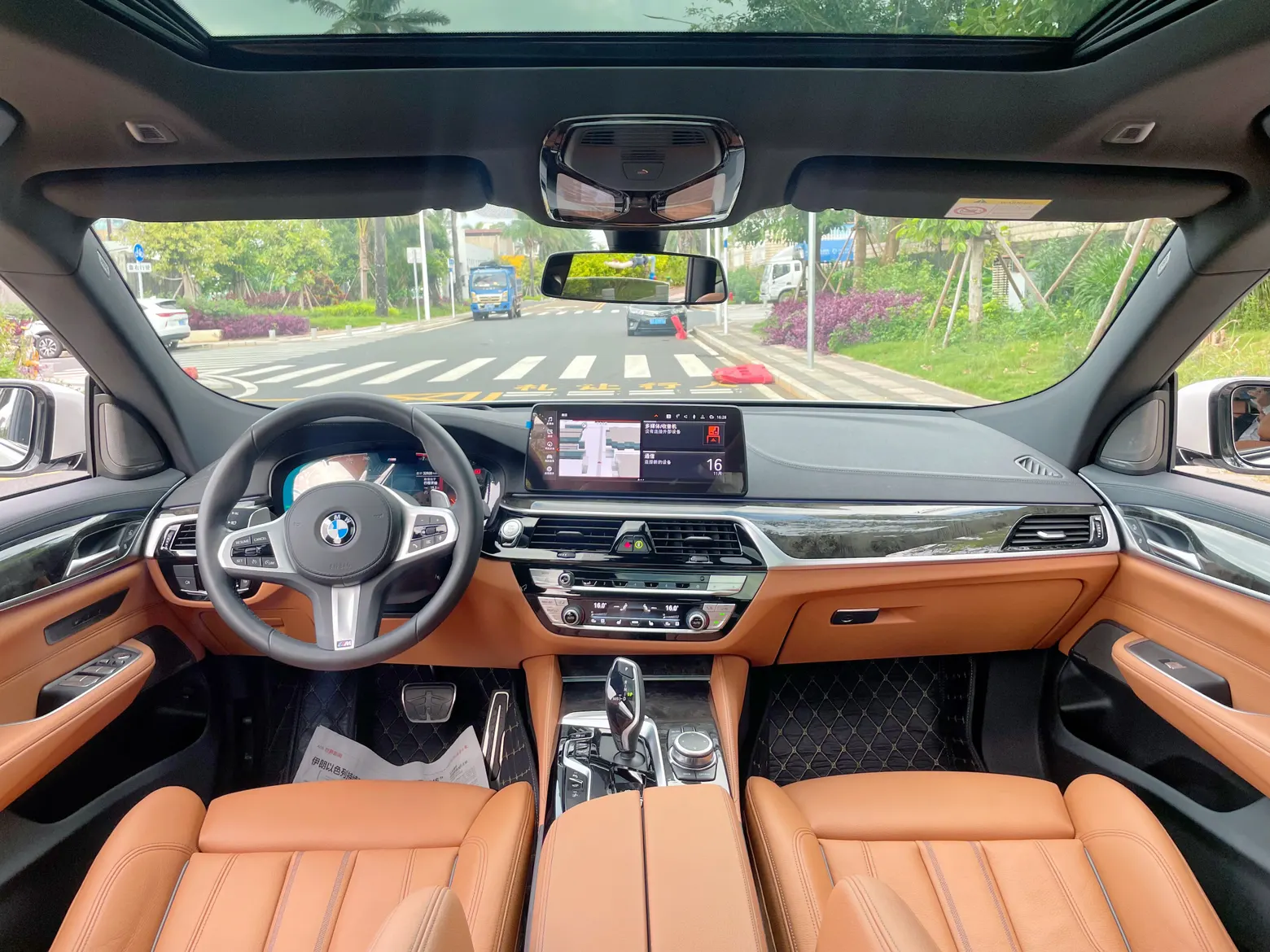 BMW 6GT, 2022 9