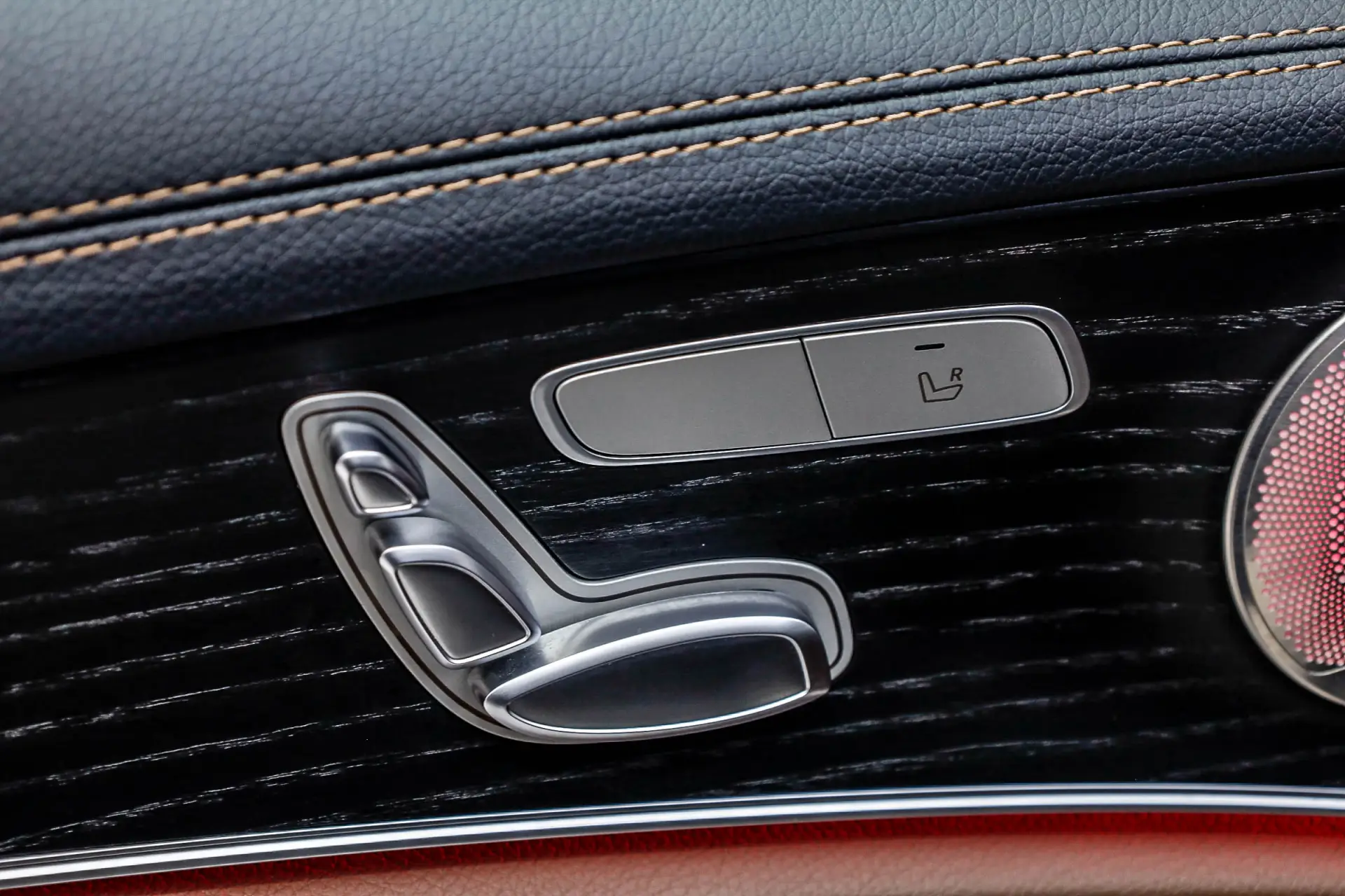 Mercedes-Benz E 260 L, 2023 20