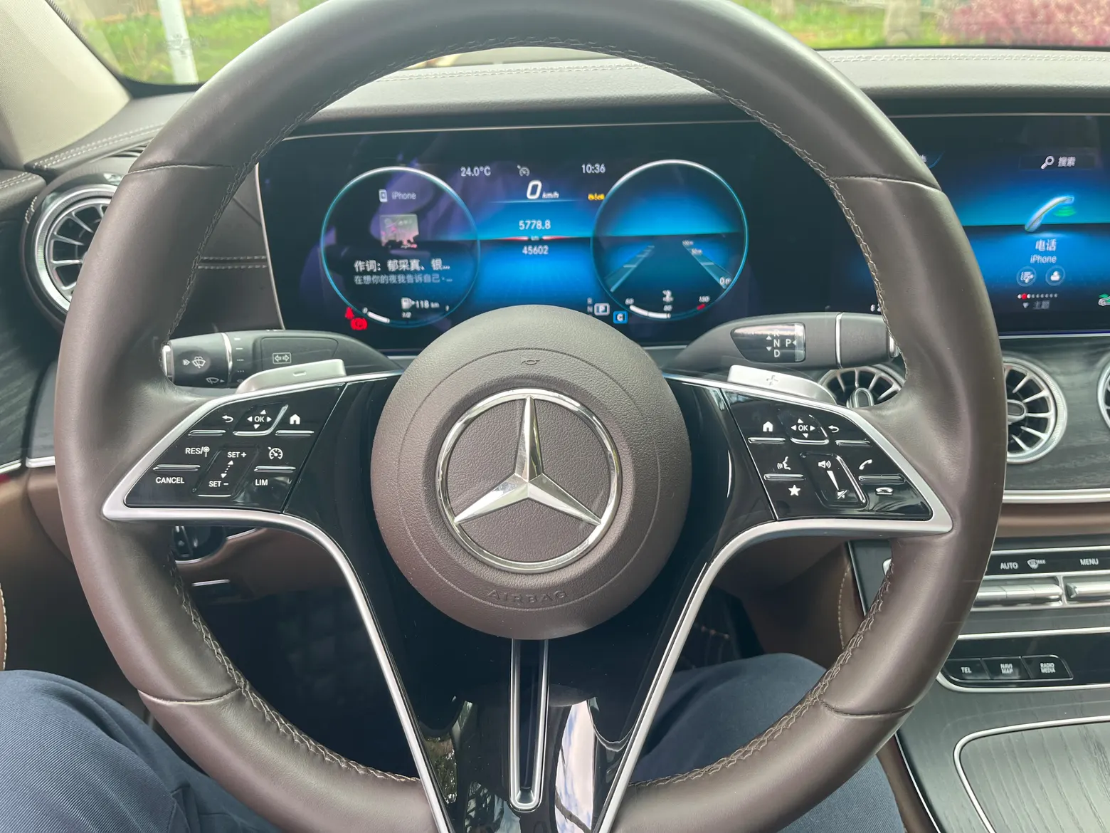 Mercedes-Benz E 300 L, 2023 8