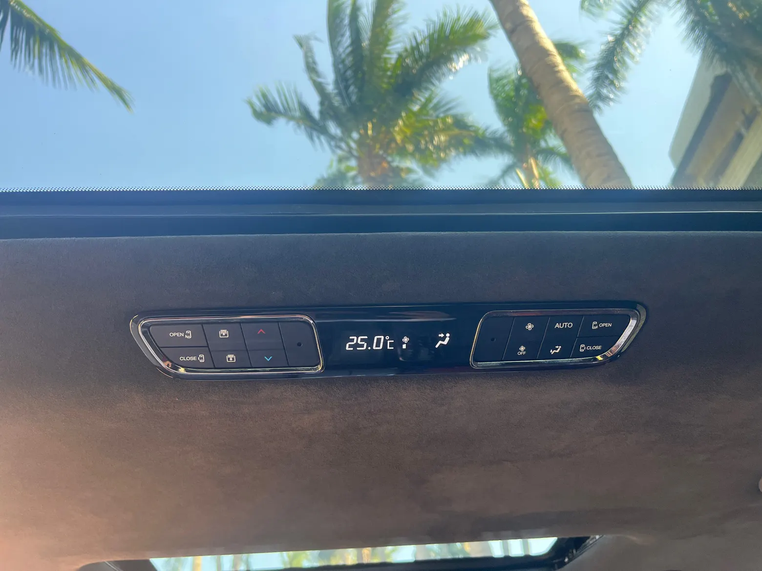 Trumpchi M8, 2023 13