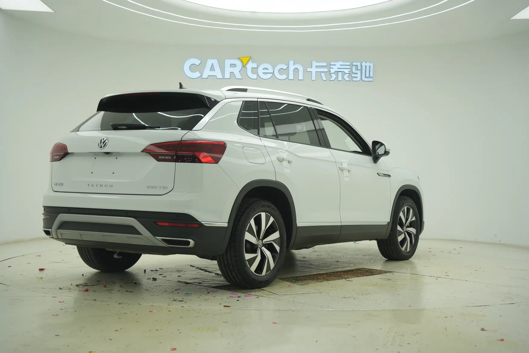 Volkswagen Tayron, 2022 все фото