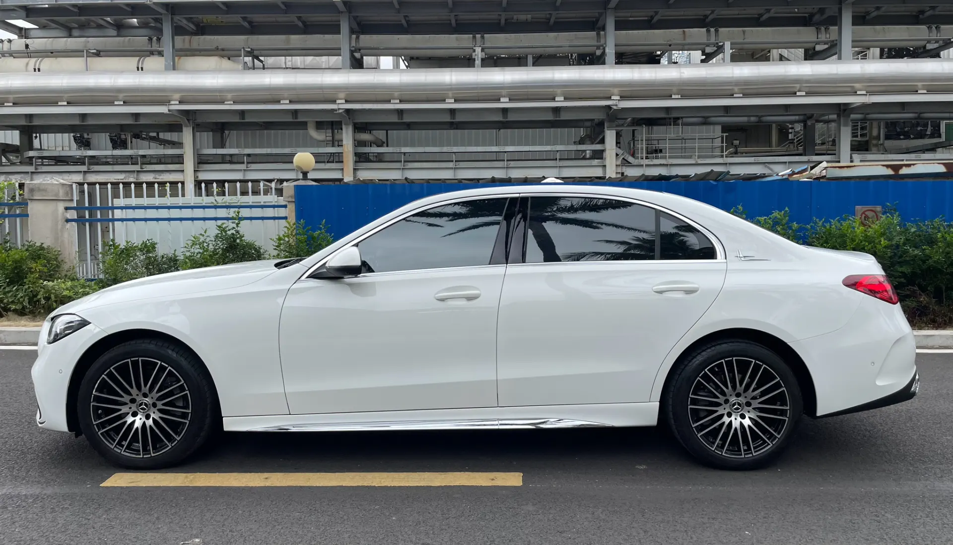 Mercedes-Benz C 260 L, 2025 7