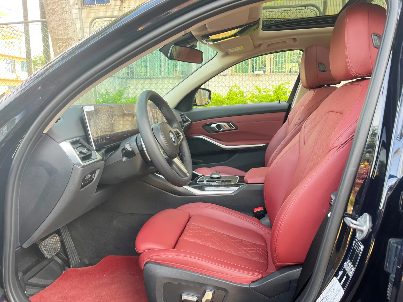 BMW 325Li, 2023 12