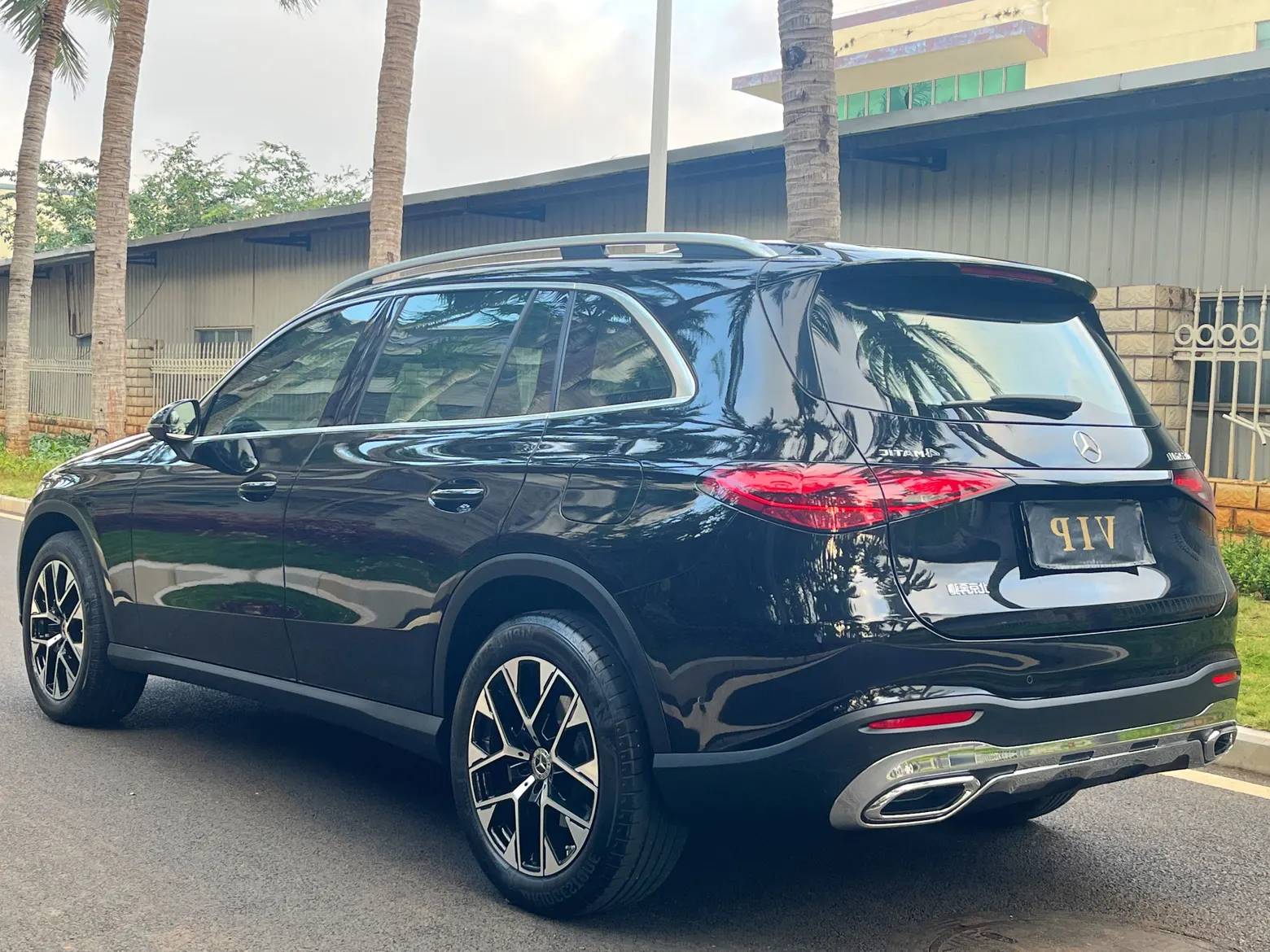Mercedes-Benz GLC 260 L, 2023 6