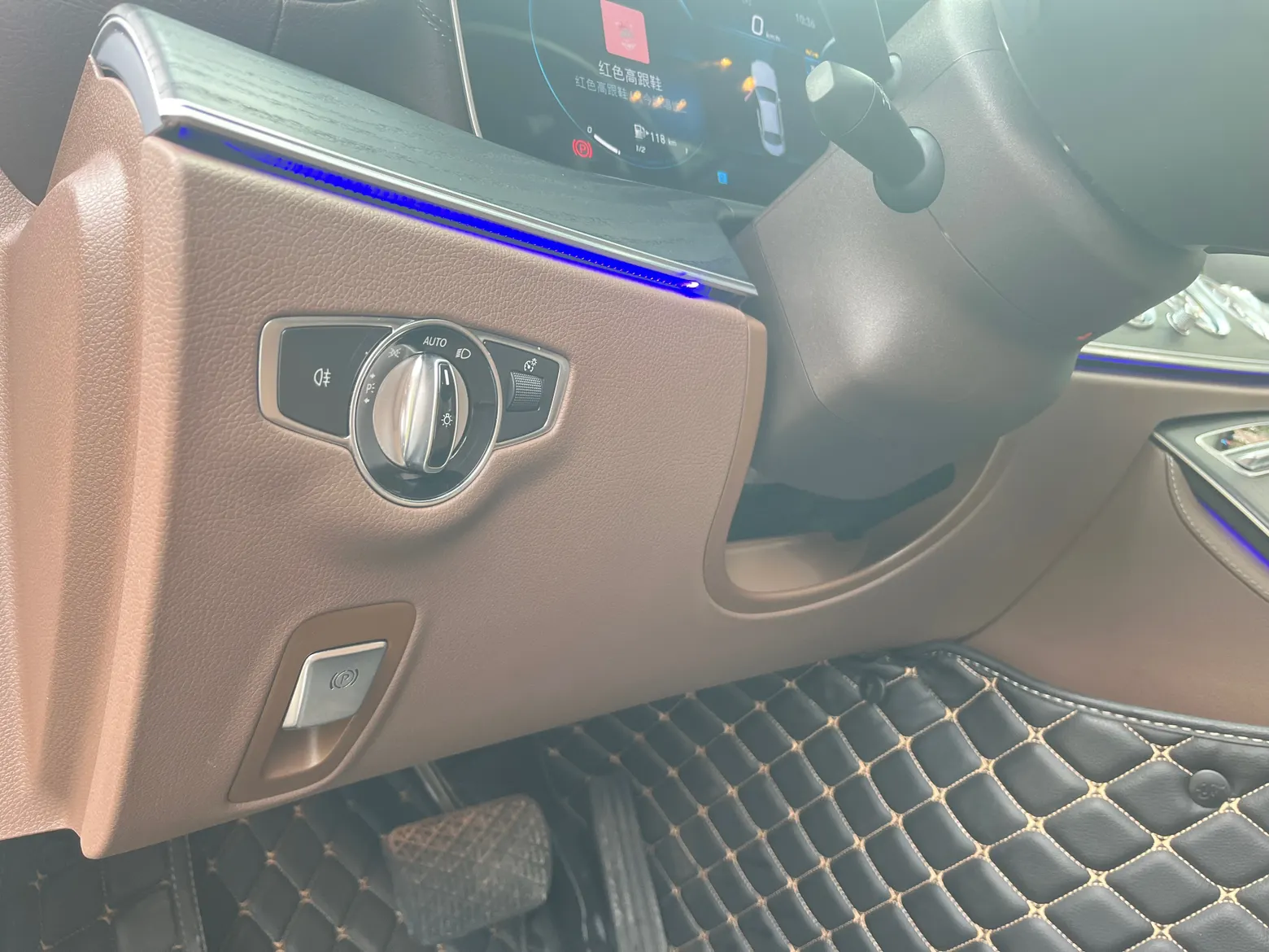 Mercedes-Benz E 300 L, 2023 16