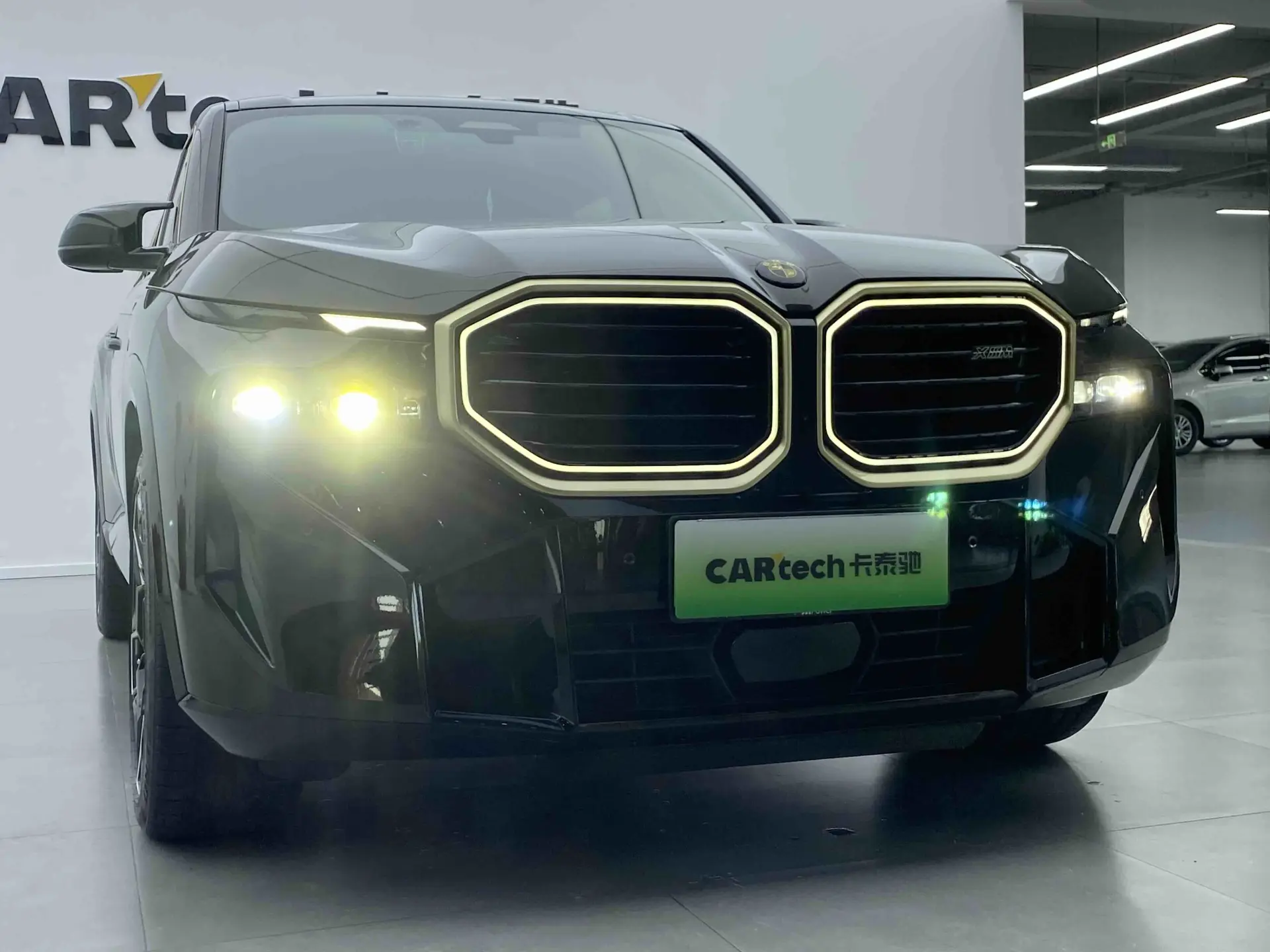 BMW XM, 2023 37