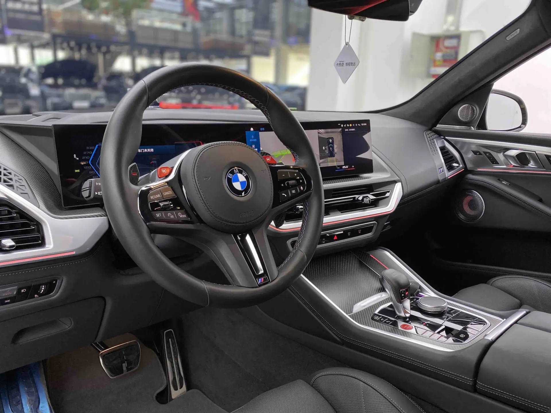BMW XM, 2023 все фото