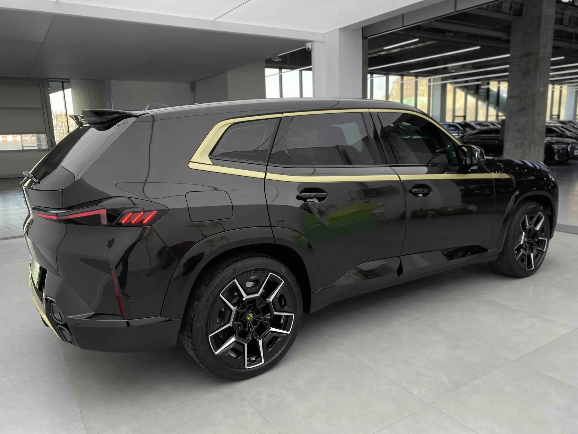 BMW XM, 2023 36