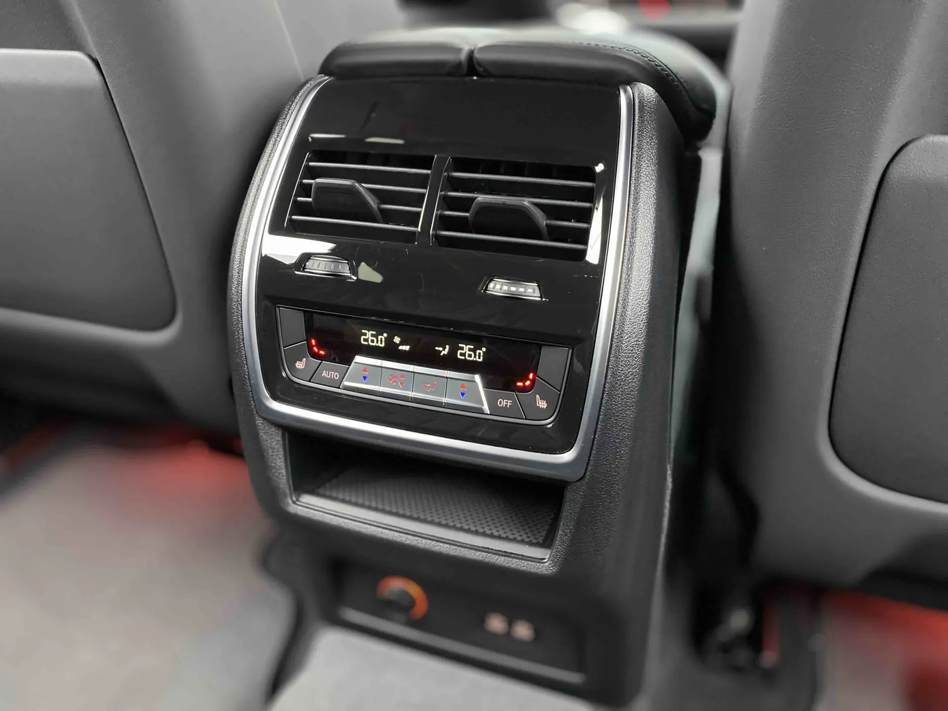 BMW XM, 2023 24