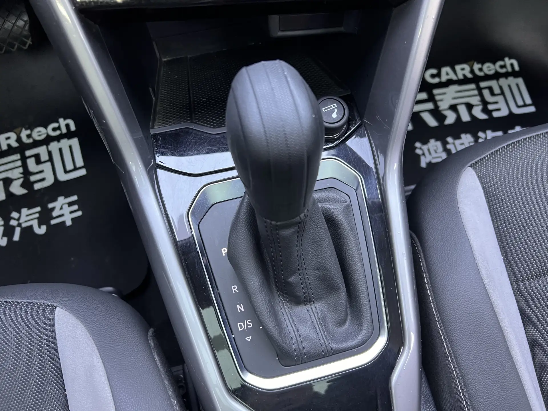 Volkswagen T-ROC, 2022 18